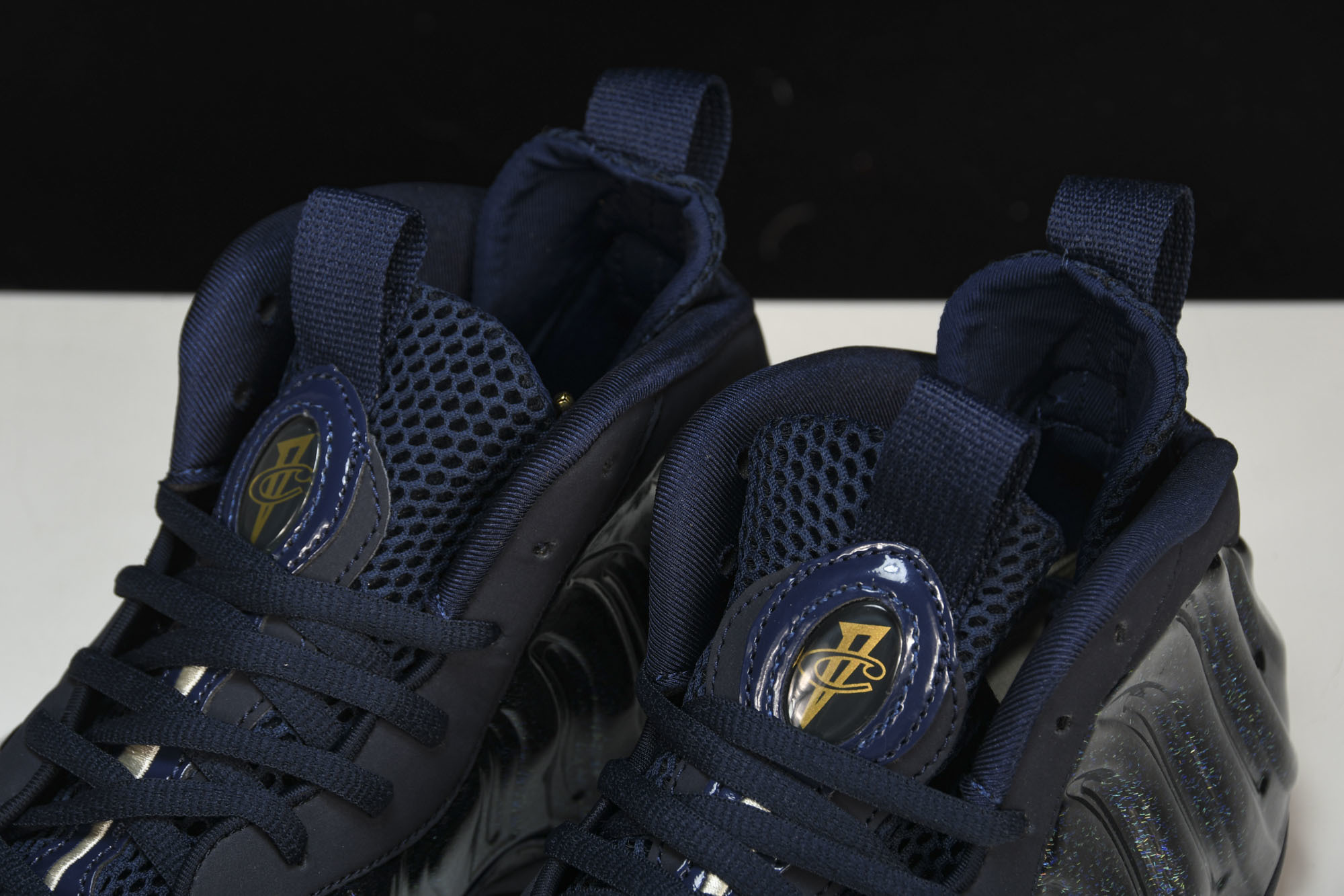 NK Air Foamposite One 黑曜石 隐形人喷 AA3963-40038.5 39 41 