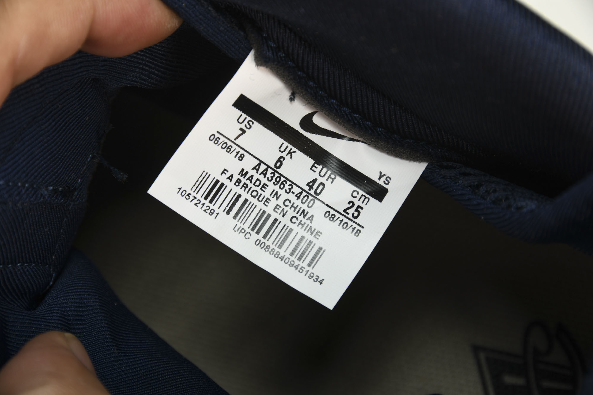 NK Air Foamposite One 黑曜石 隐形人喷 AA3963-40038.5 39 41 