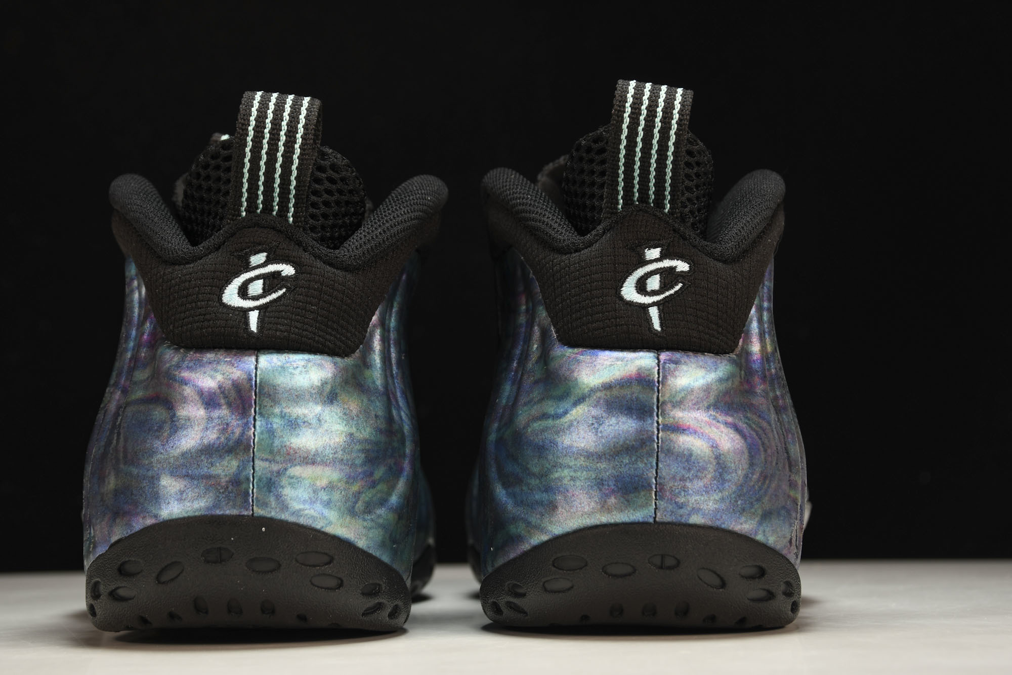 NK Air Foamposite One 炫彩 鲍鱼喷 -00938.5 39 41 42 42.5 