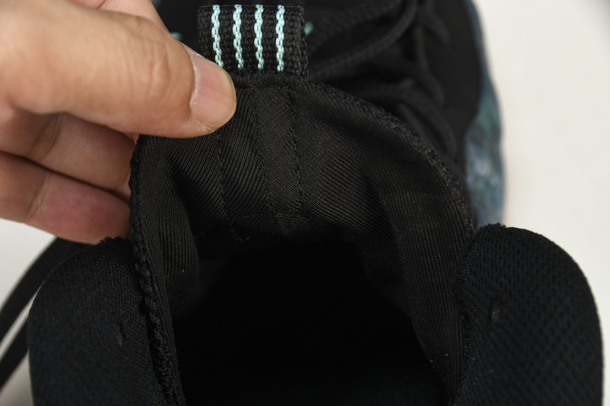 NK Air Foamposite One 炫彩 鲍鱼喷 -00938.5 39 41 42 42.5 