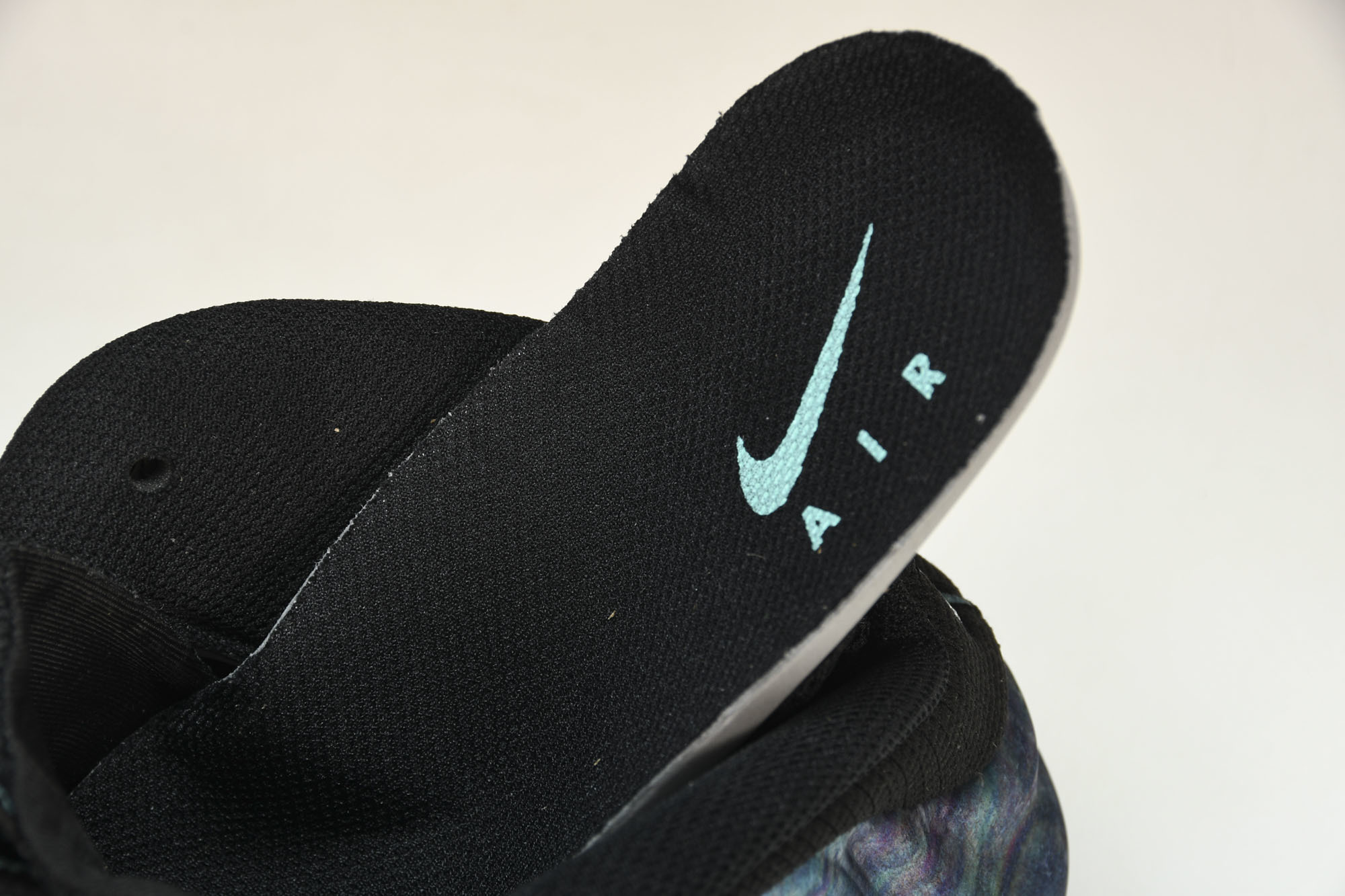NK Air Foamposite One 炫彩 鲍鱼喷 -00938.5 39 41 42 42.5 