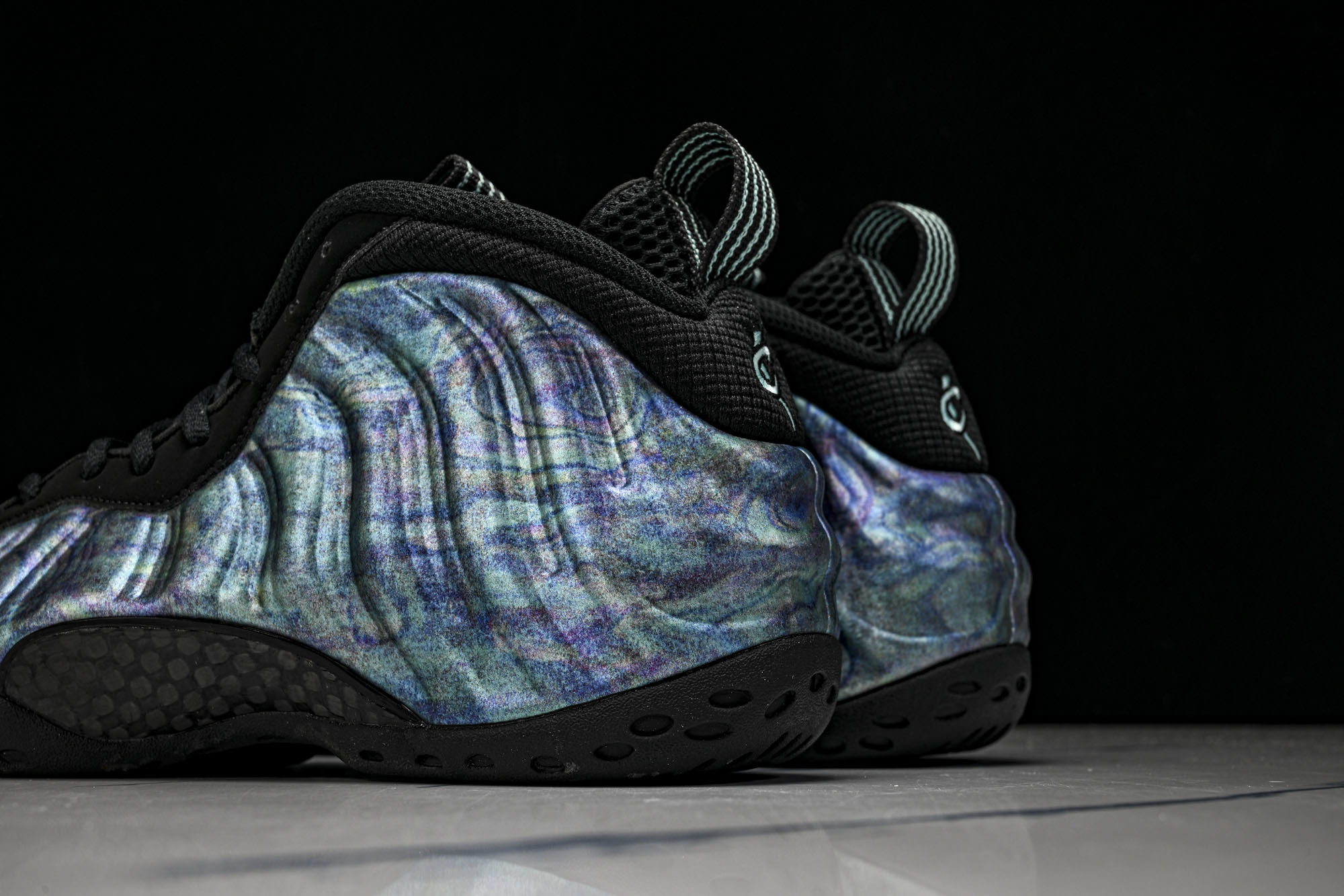 NK 耐克 AIR FOAMPOSITE ONE PRM 男士减震支撑中帮运动复古篮球鞋 009产品品控
