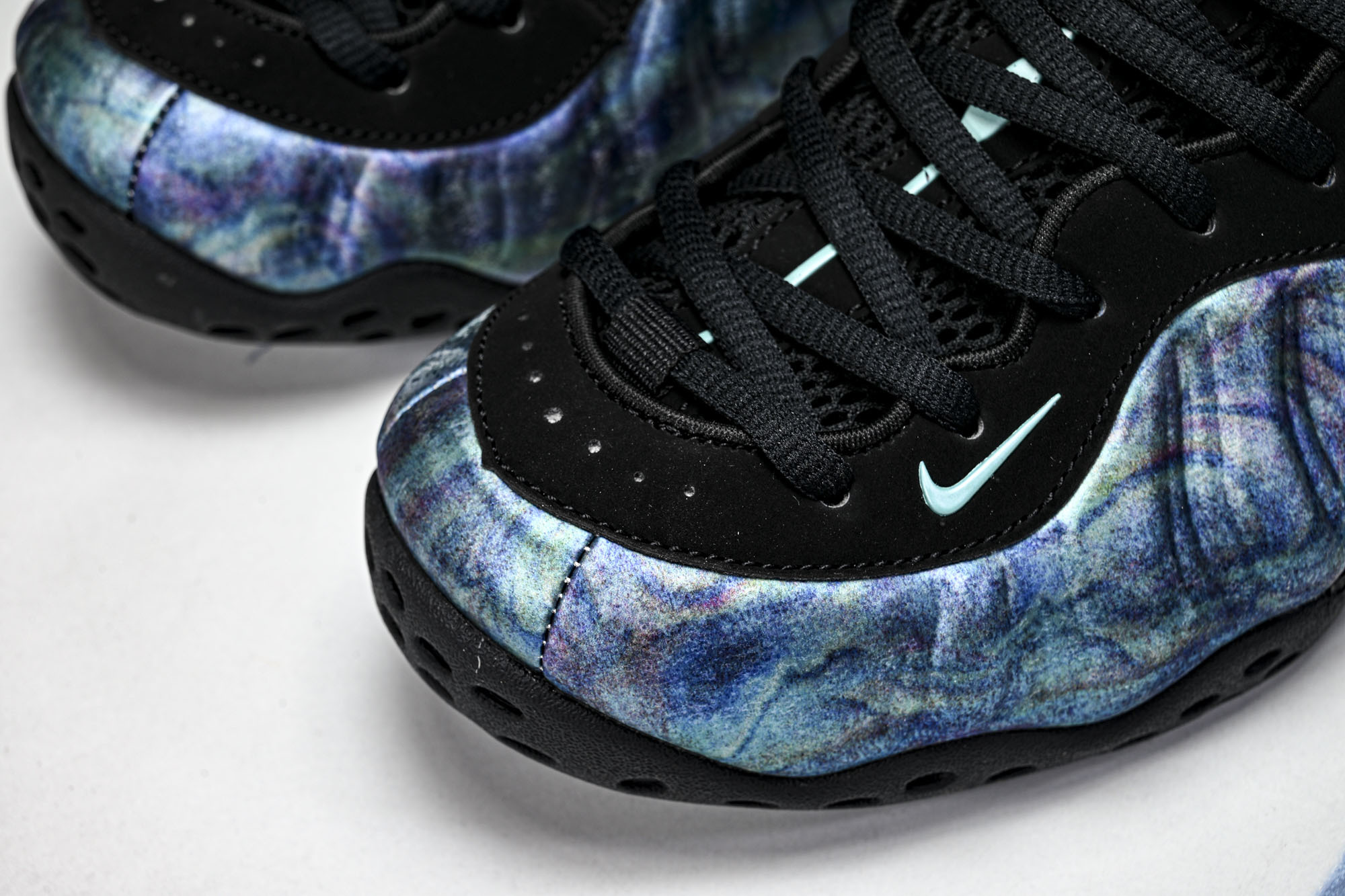 NK 耐克 AIR FOAMPOSITE ONE PRM 男士减震支撑中帮运动复古篮球鞋 009产品品控