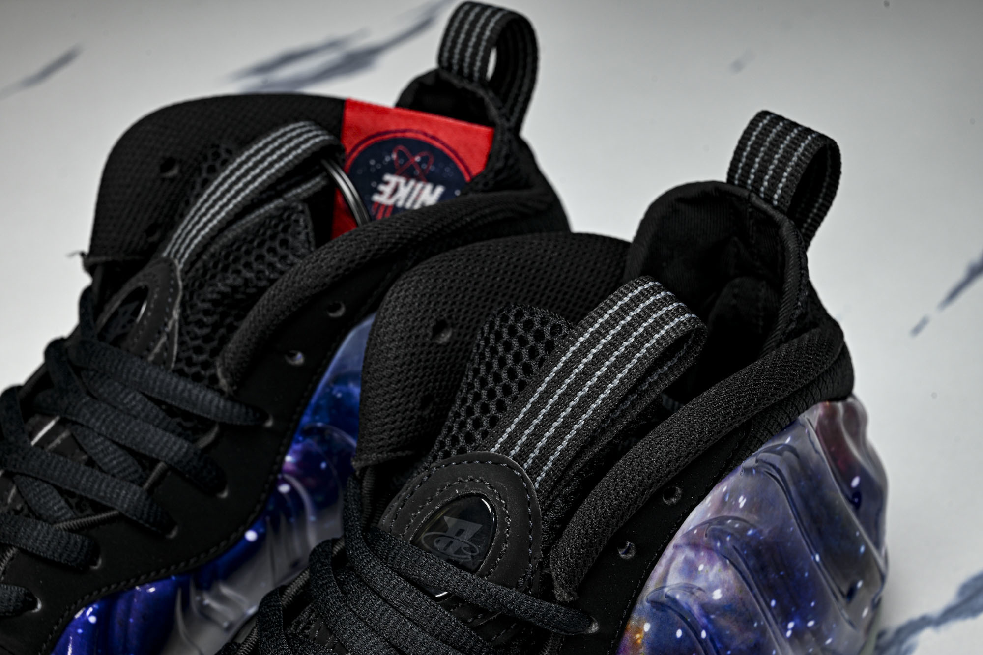 NK 耐克 AIR FOAMPOSITE ONE QS 男士减震支撑中帮运动复古篮球鞋FQ4303 40