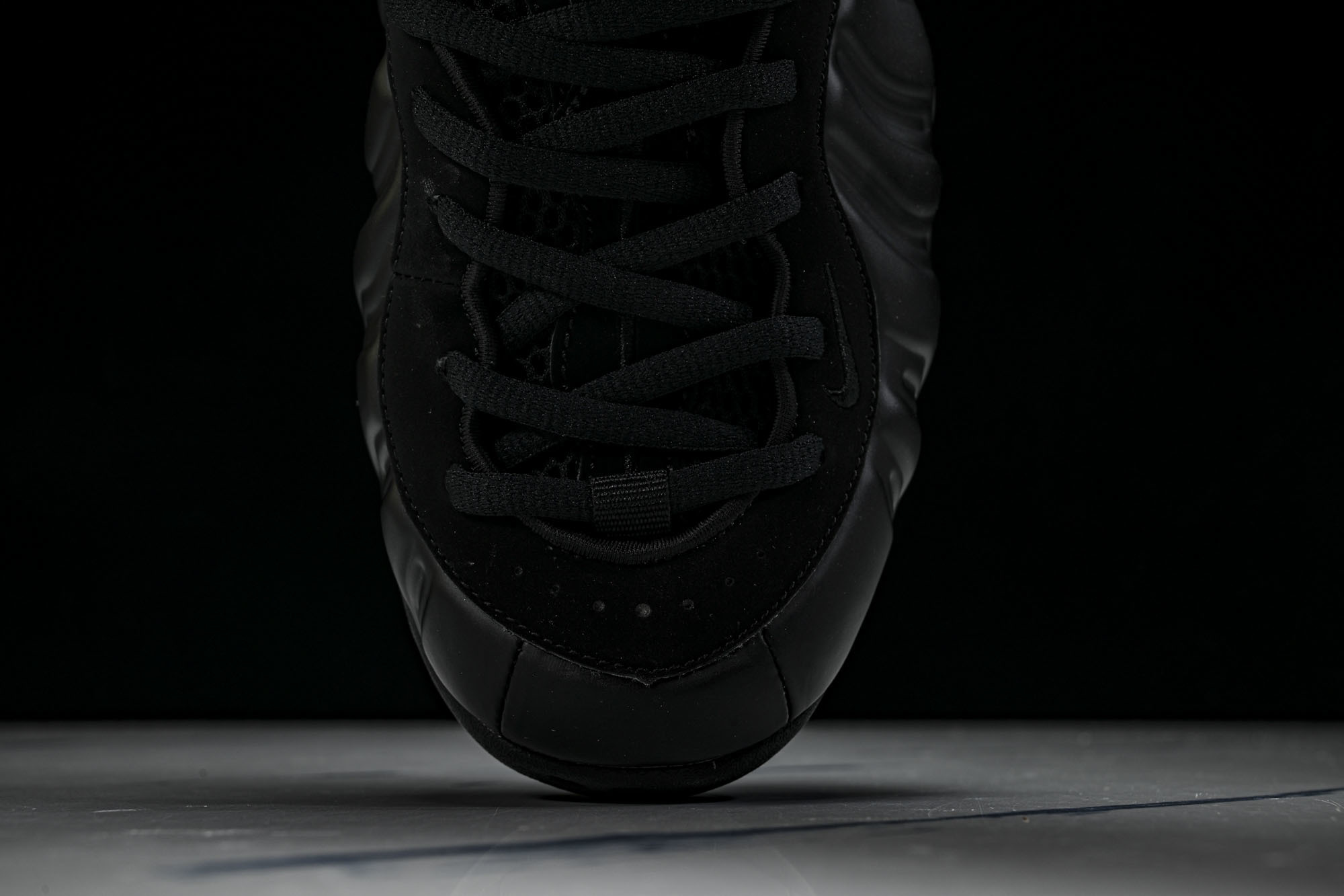 NK 耐克 AIR FOAMPOSITE ONE 男士减震支撑中帮运动复古篮球鞋FD5855 001产品
