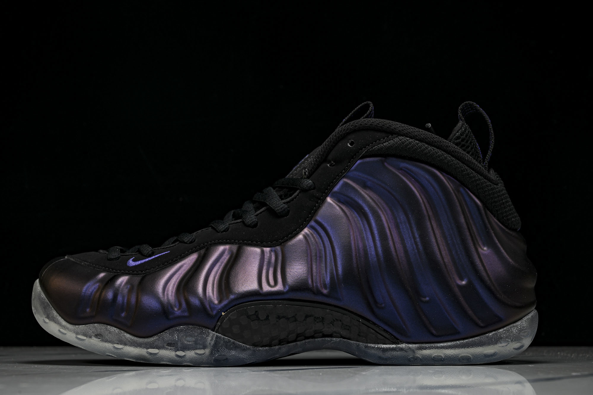 NK 耐克 AIR FOAMPOSITE ONE 男士减震支撑中帮运动复古篮球鞋FN5212 001产品