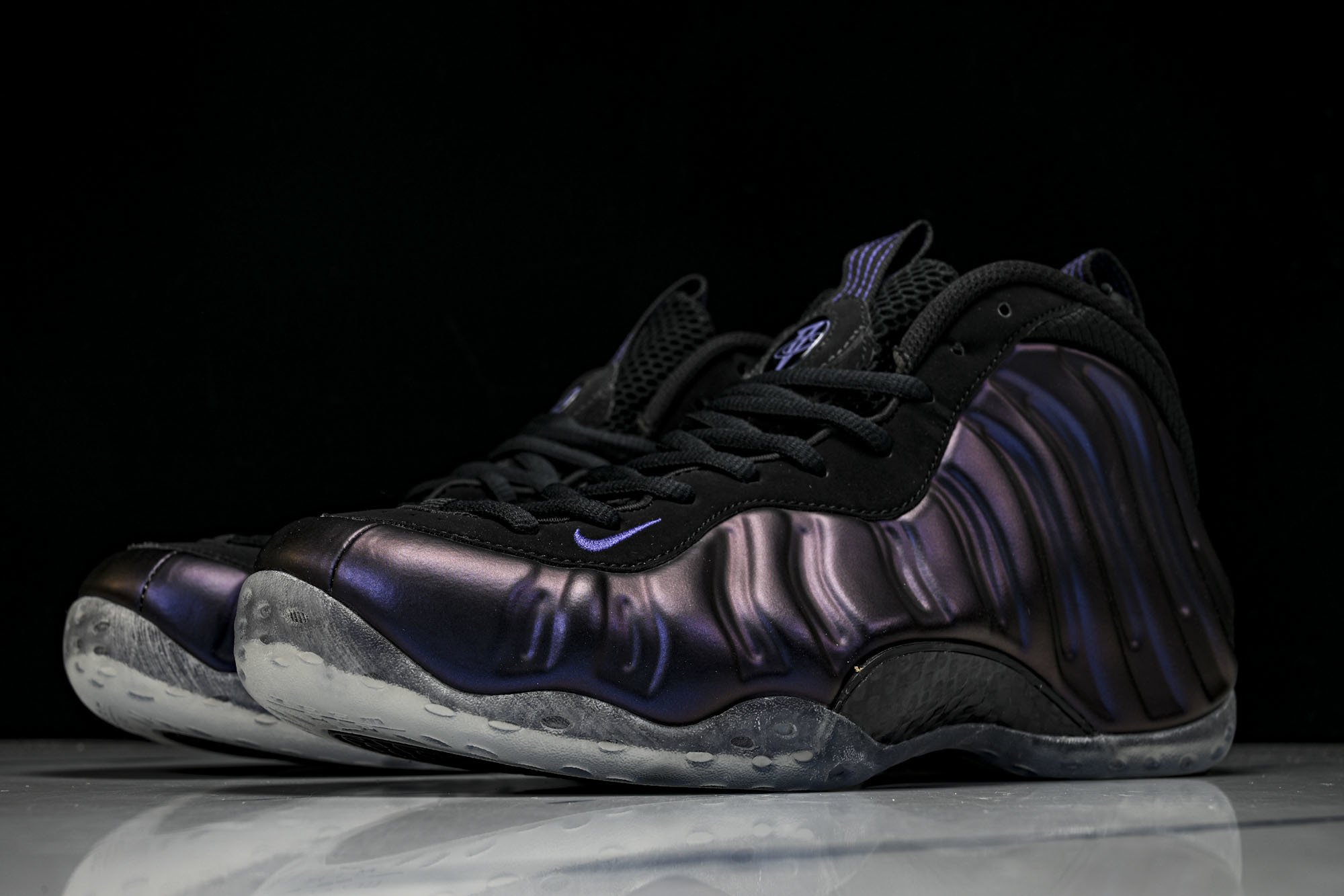 NK 耐克 AIR FOAMPOSITE ONE 男士减震支撑中帮运动复古篮球鞋FN5212 001产品