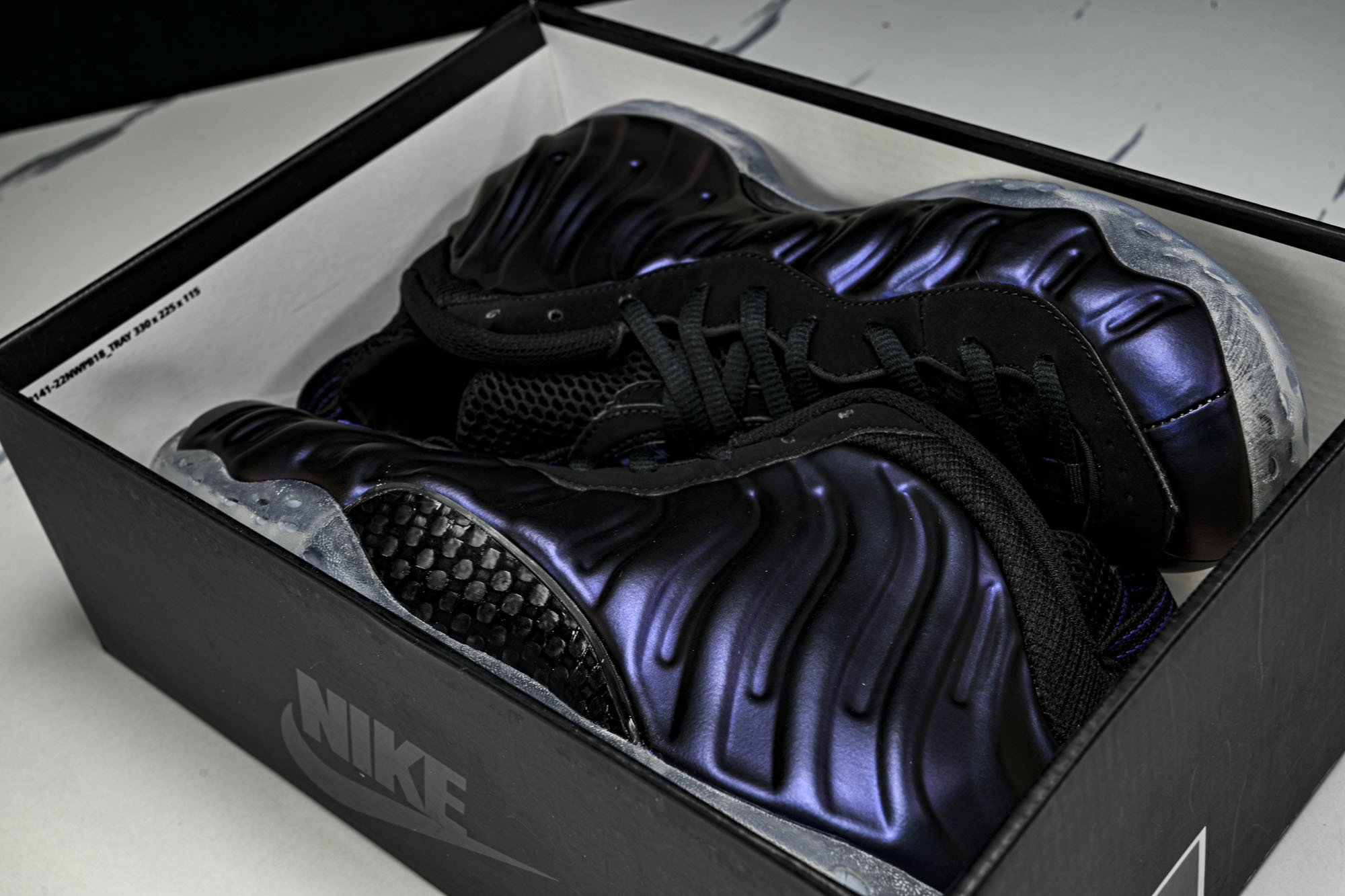 NK 耐克 AIR FOAMPOSITE ONE 男士减震支撑中帮运动复古篮球鞋FN5212 001产品