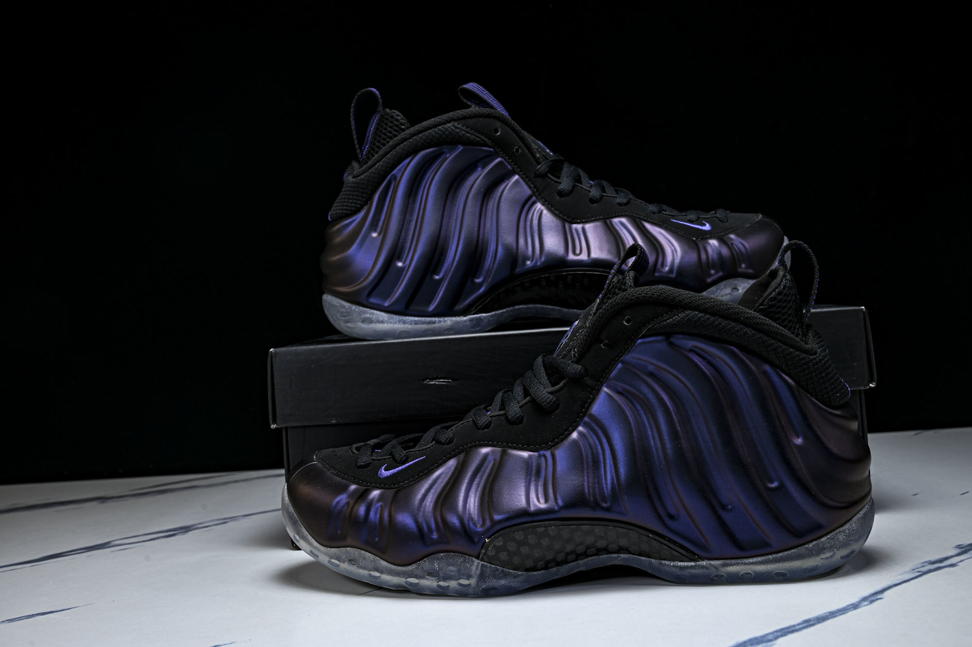 NK 耐克 AIR FOAMPOSITE ONE 男士减震支撑中帮运动复古篮球鞋FN5212 001产品