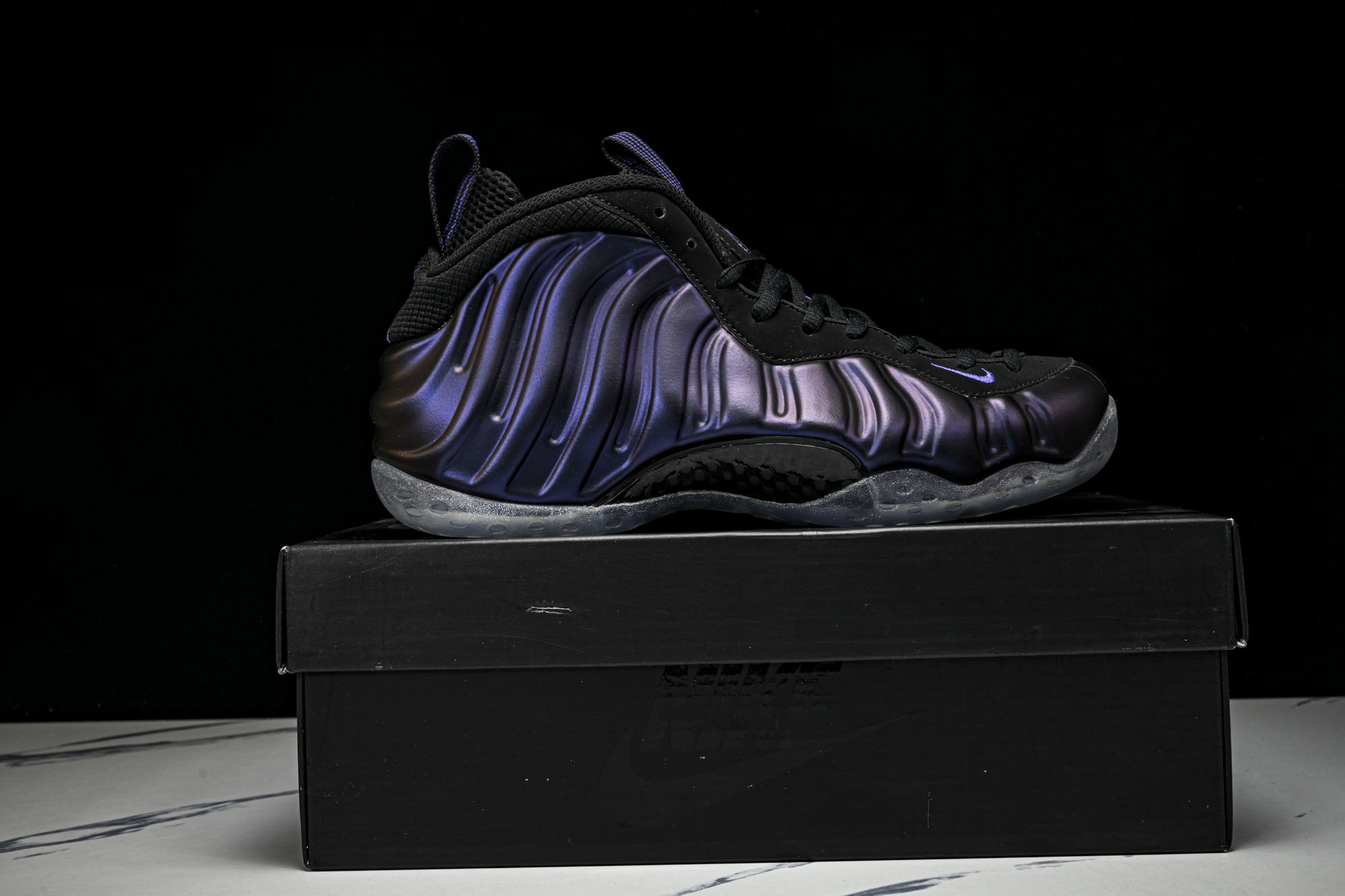 NK 耐克 AIR FOAMPOSITE ONE 男士减震支撑中帮运动复古篮球鞋FN5212 001产品