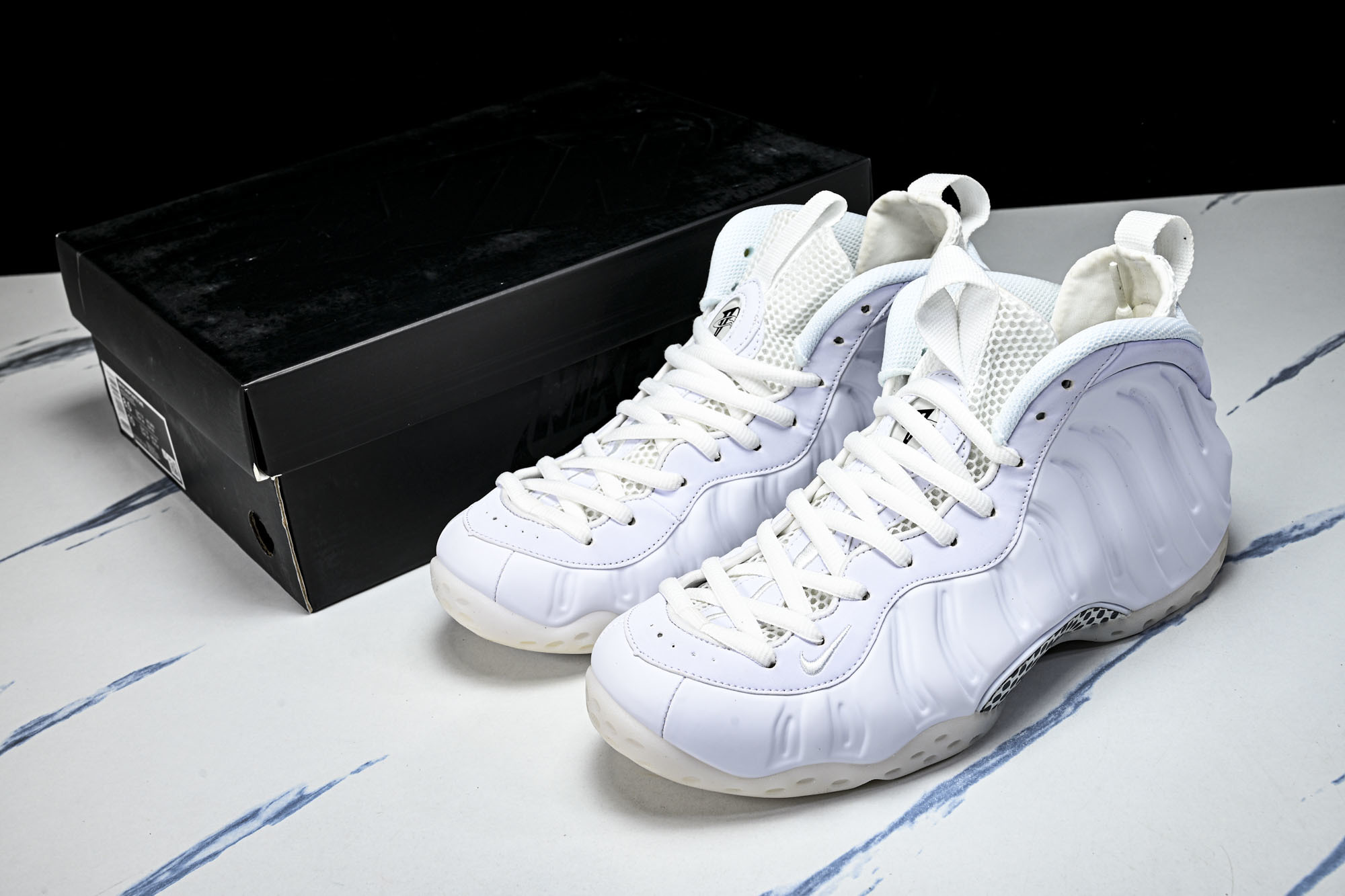 NK 耐克 AIR FOAMPOSITE ONE 男士减震支撑中帮运动复古篮球鞋HJ5195 100产品