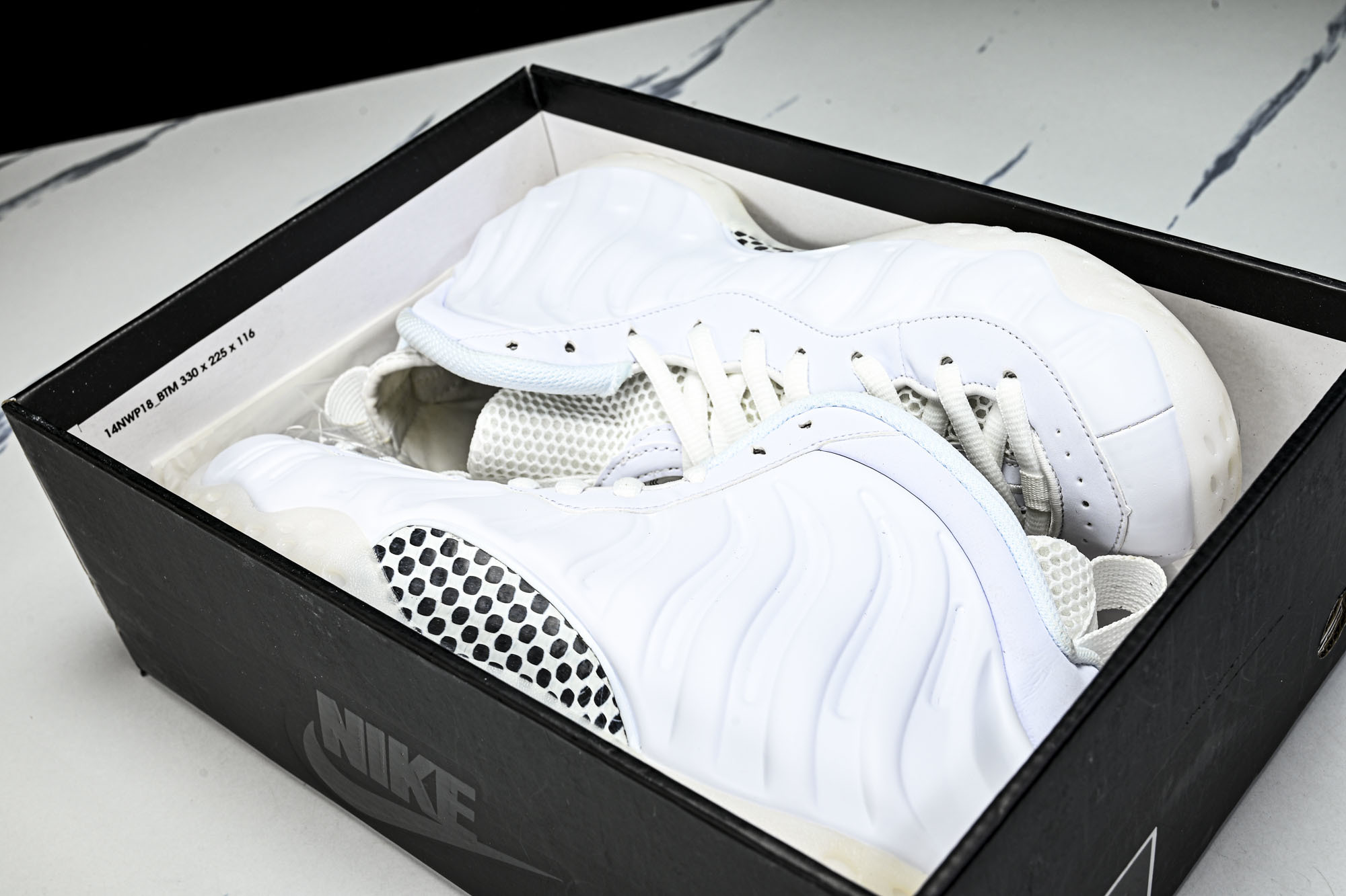 NK 耐克 AIR FOAMPOSITE ONE 男士减震支撑中帮运动复古篮球鞋HJ5195 100产品