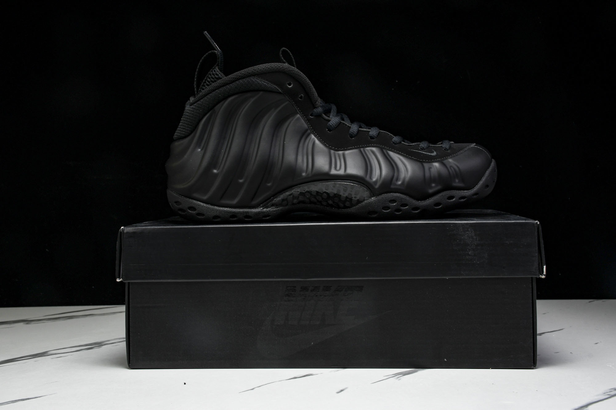 NK Air Foamposite One Big Bang 晁皱香唠 FD5855 00140 40.