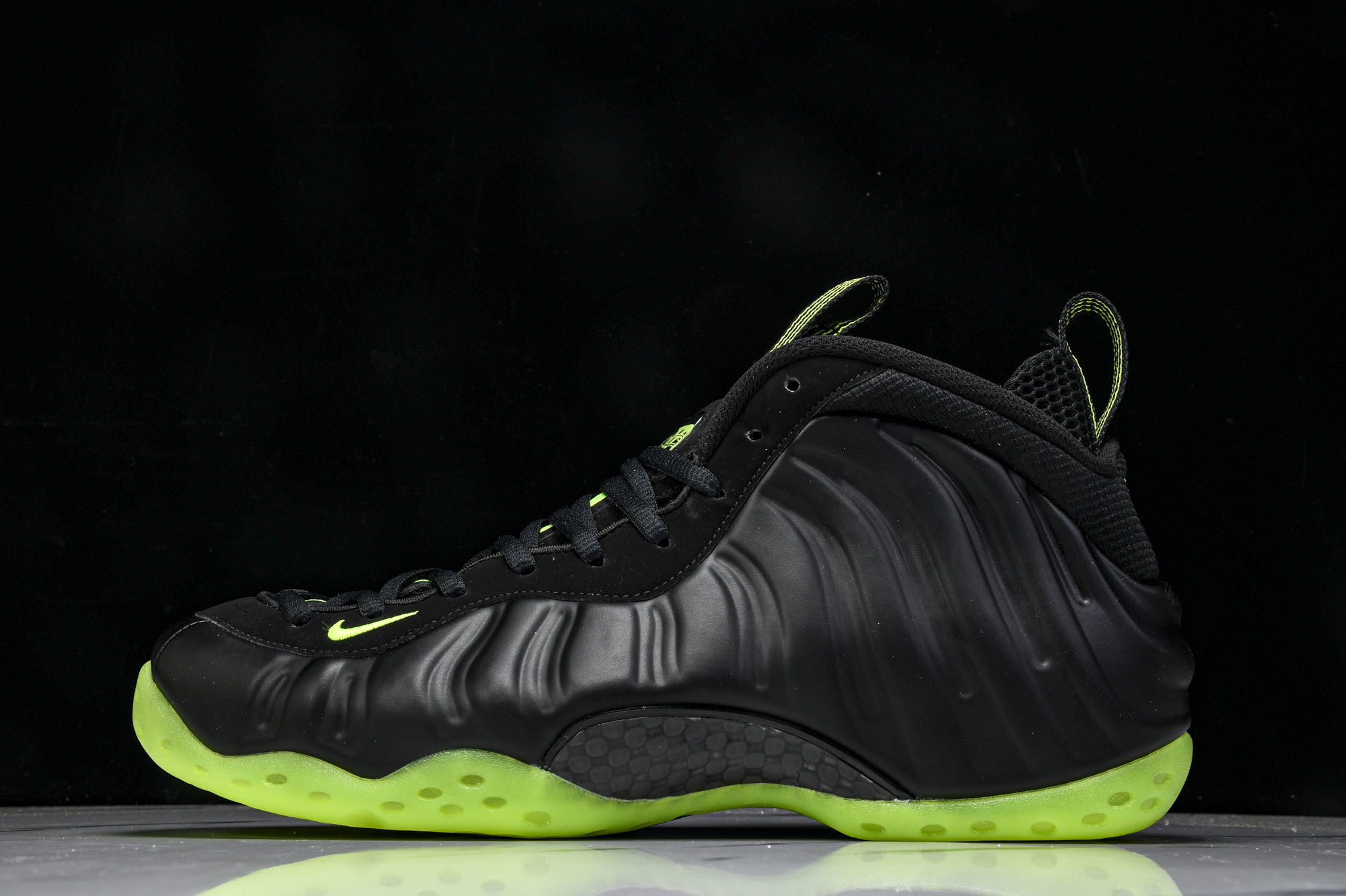 NK Air Foamposite One Big Bang 通灵男孩喷 HF2902 00140 40