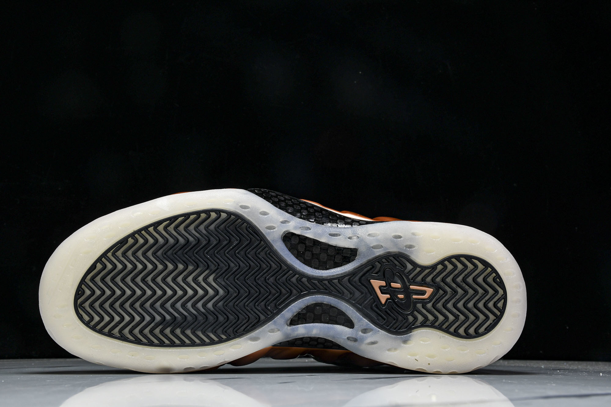 NK Air Foamposite One Big Bang 黑 金属铜 灰黑 FZ9902 00140