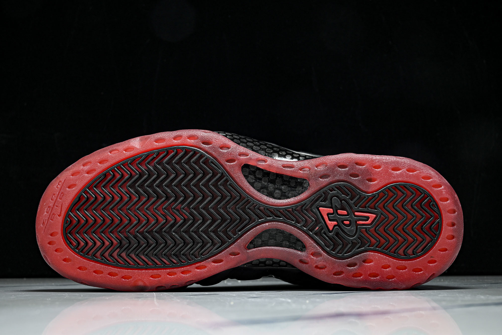 NK Air Foamposite One “Cough Drop” 2025 黑红喷 IB2219-0