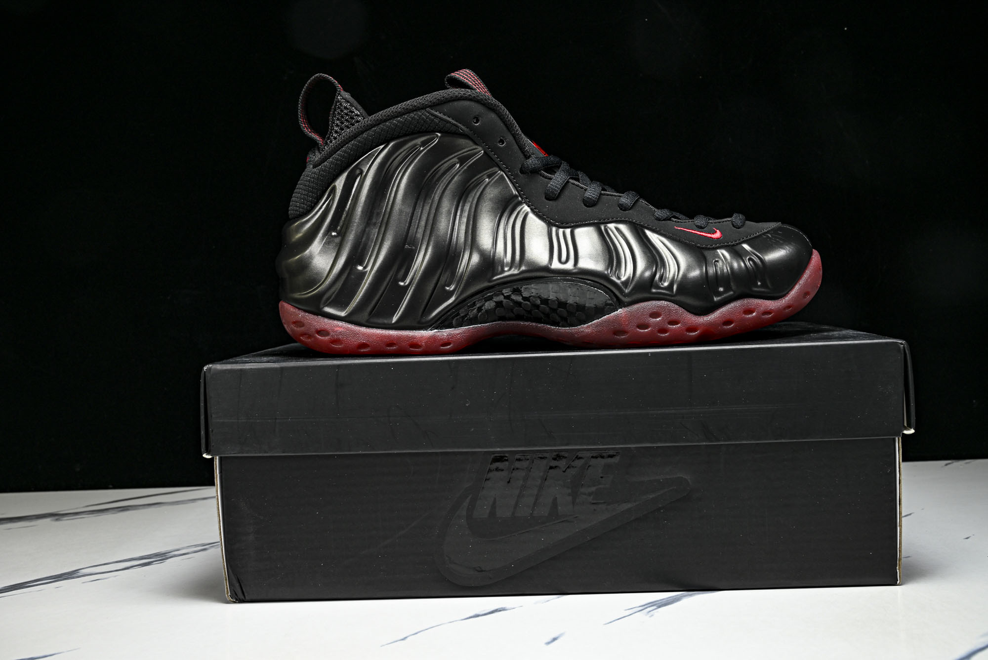NK Air Foamposite One “Cough Drop” 2025 黑红喷 IB2219-0