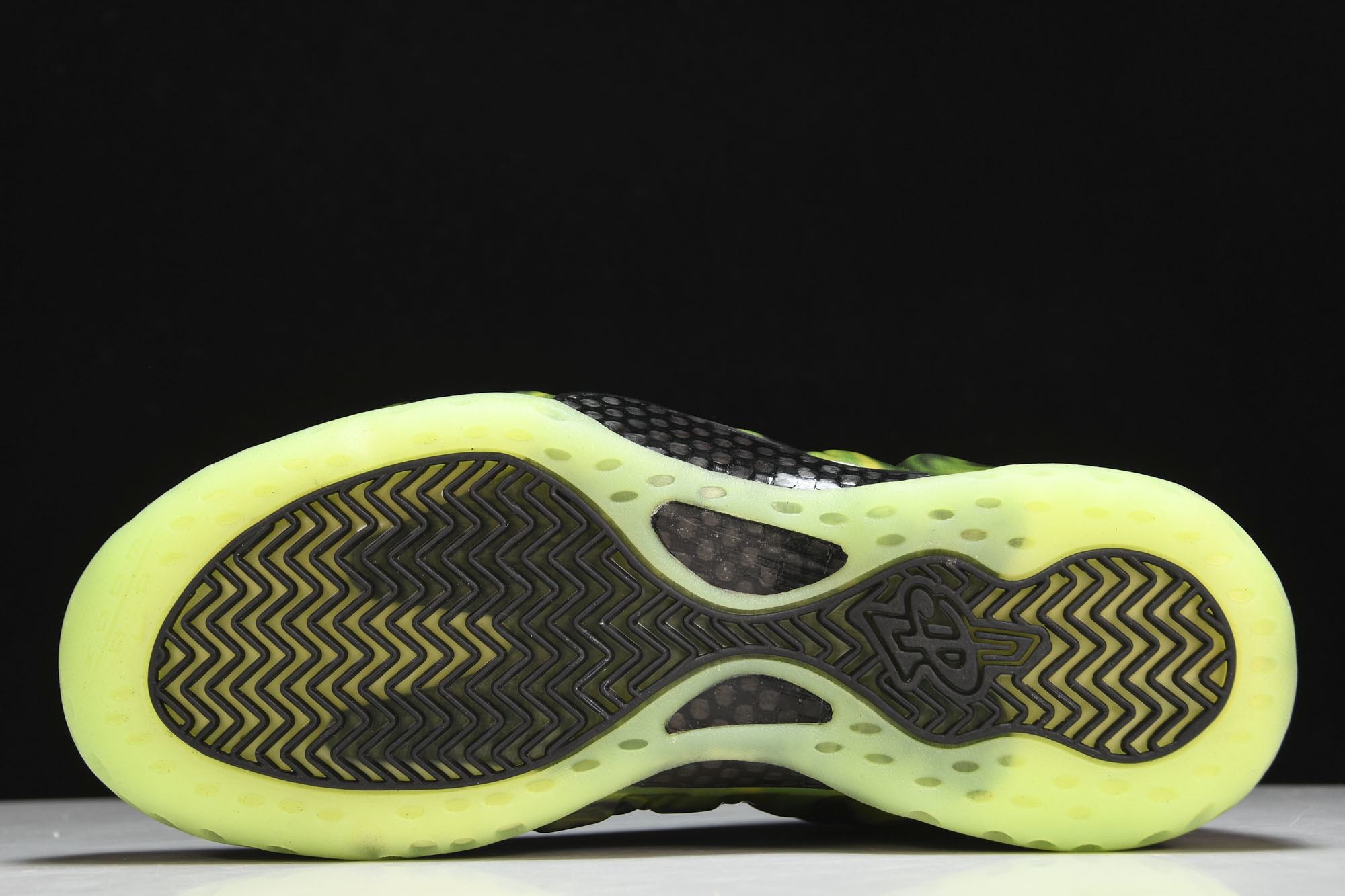 NK Air Foamposite One Paranoman 通灵男孩喷 -00338.5 39 41