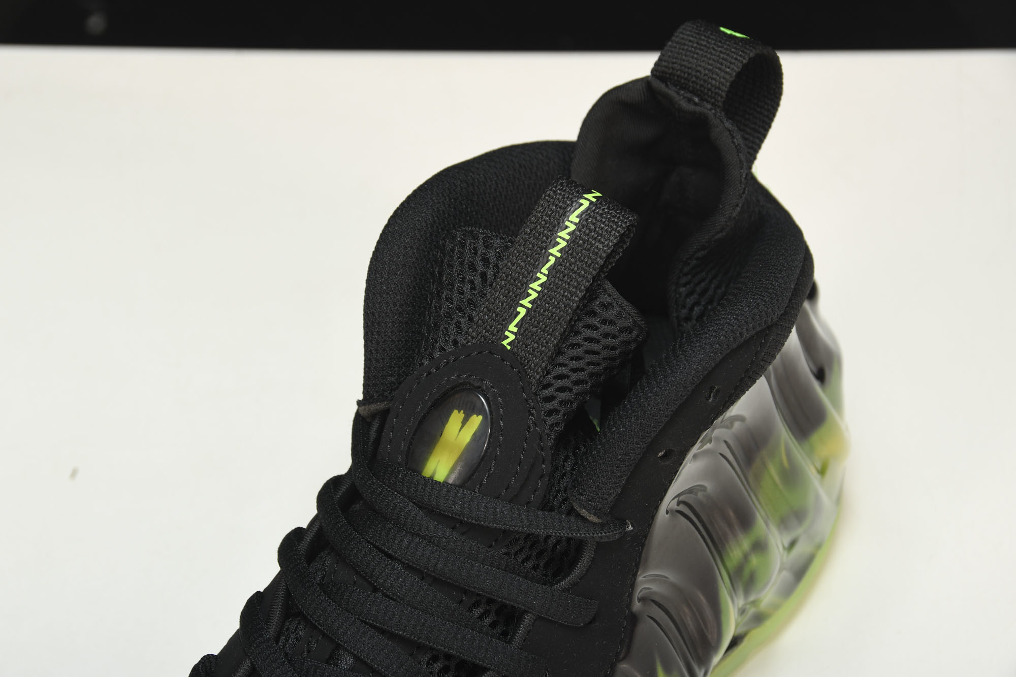 NK Air Foamposite One Paranoman 通灵男孩喷 -00338.5 39 41
