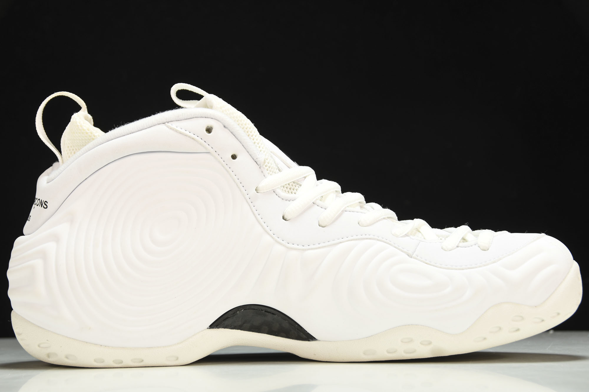 NK Air Foamposite One CDG联名 白色喷 DJ7952-10038.5 39 41