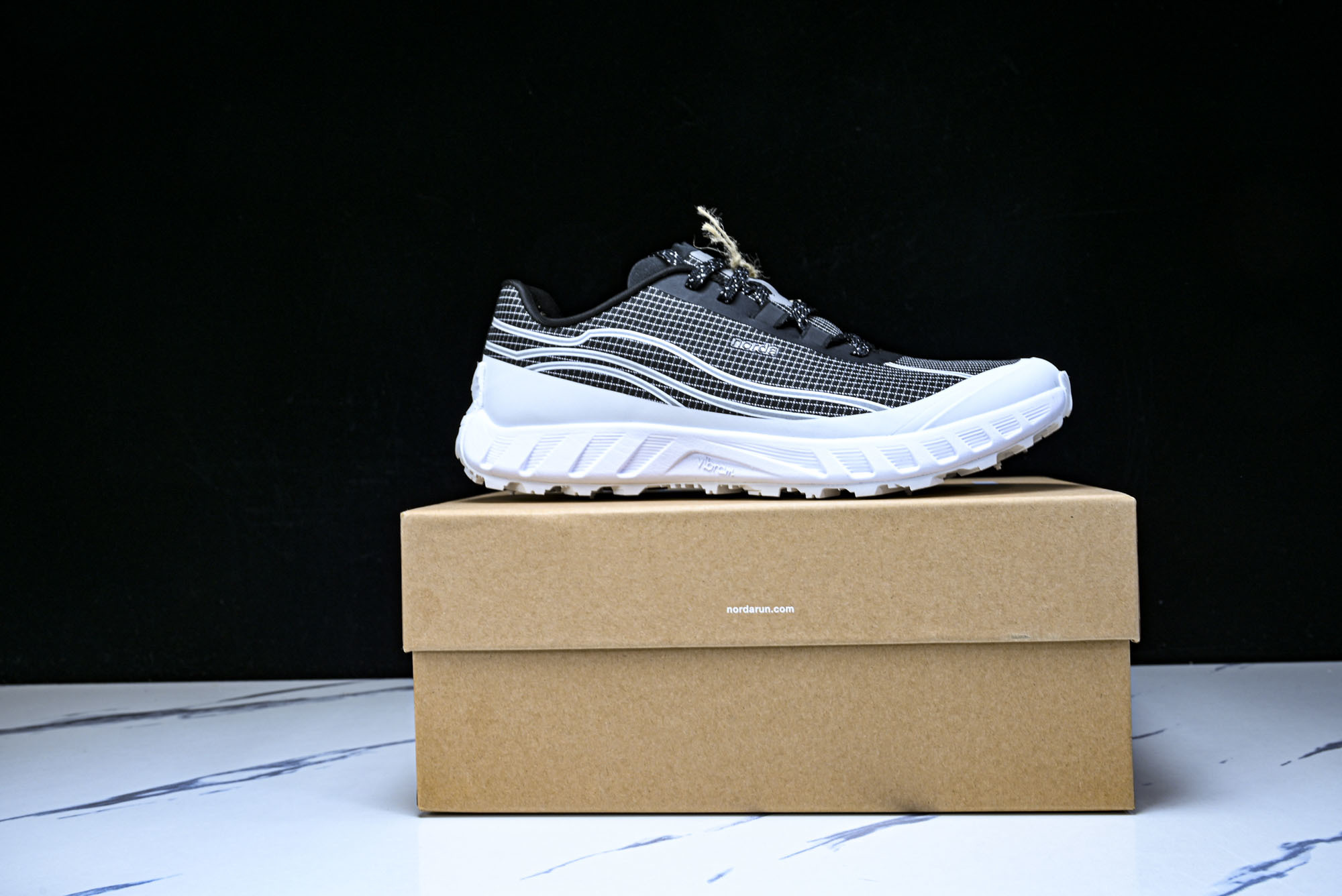 诺达 NORDA 001 Sneaker0111 低帮越野跑鞋男鞋雪山白Dyneema户外登山轻便运动鞋