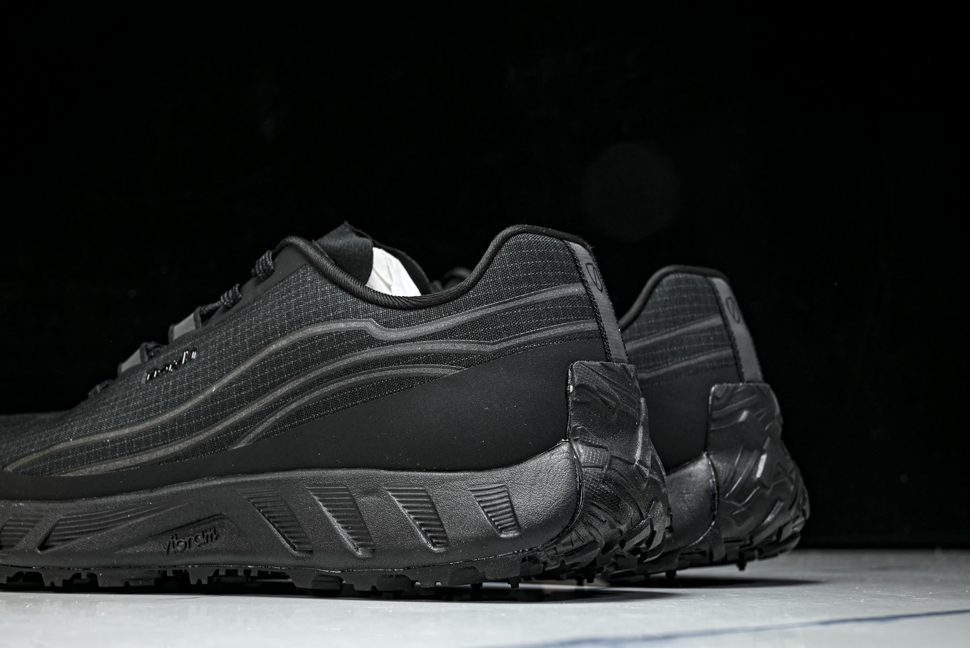 诺达 NORDA 001 Sneaker0111 低帮越野跑鞋男鞋雪山白Dyneema户外登山轻便运动鞋