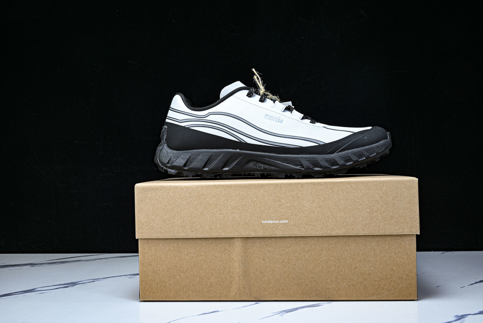 诺达 NORDA 001 Sneaker0111 低帮越野跑鞋男鞋雪山白Dyneema户外登山轻便运动鞋