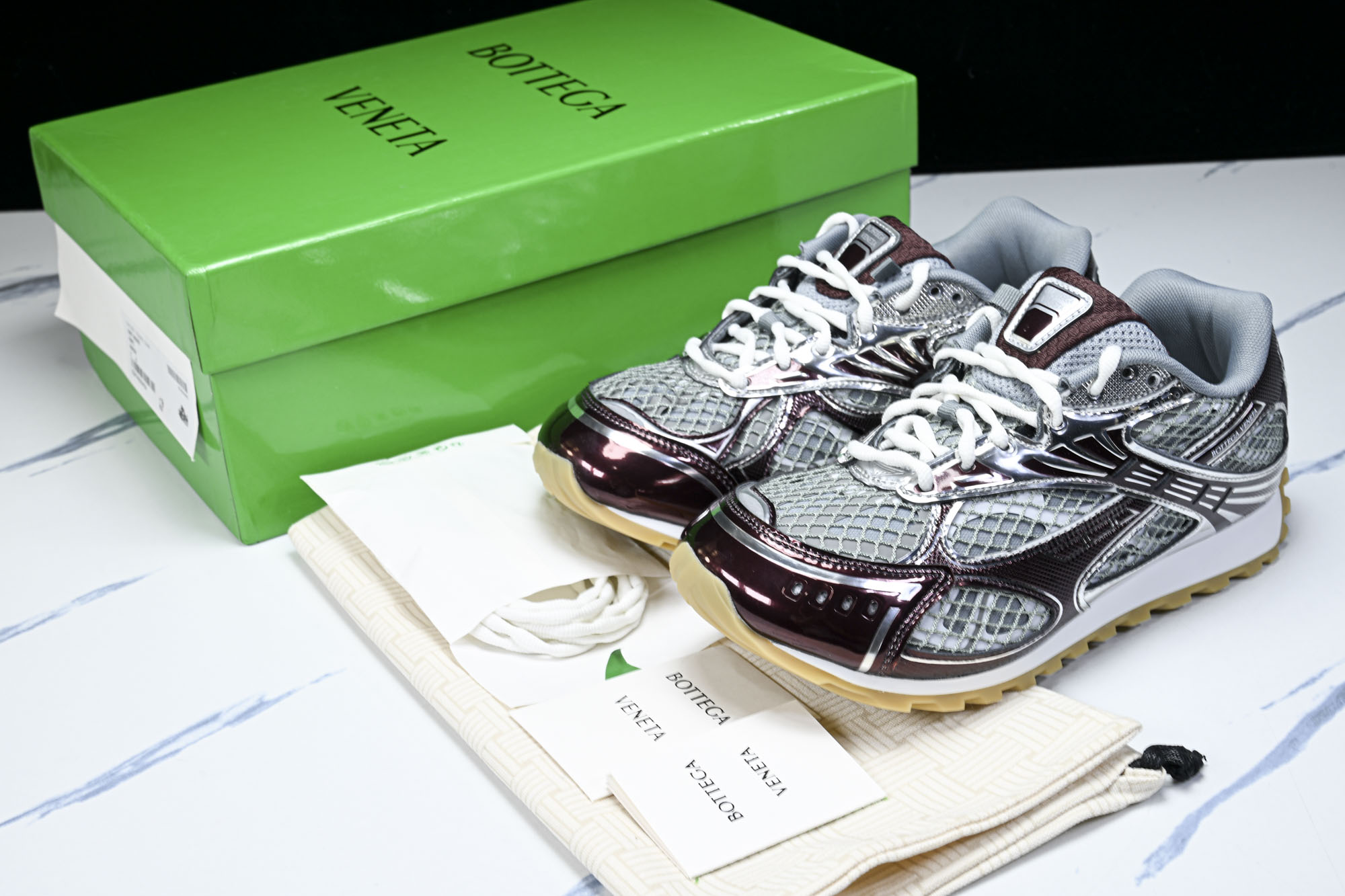 Bottega Veneta 葆蝶家男女士织物系带圆头运动鞋 #YZ00435 36 37.5 38 3