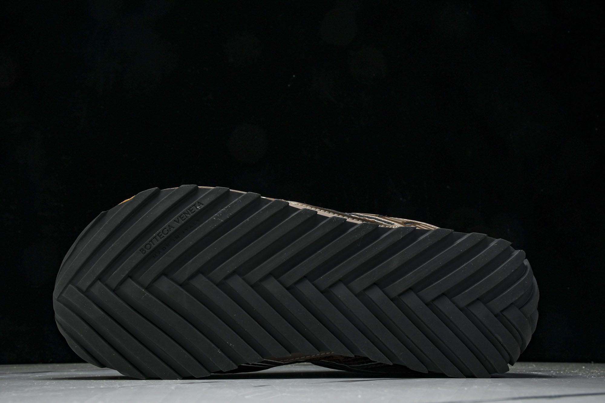Bottega Veneta 葆蝶家男女士织物系带圆头运动鞋(2) #YZ00435 36 37.5 3