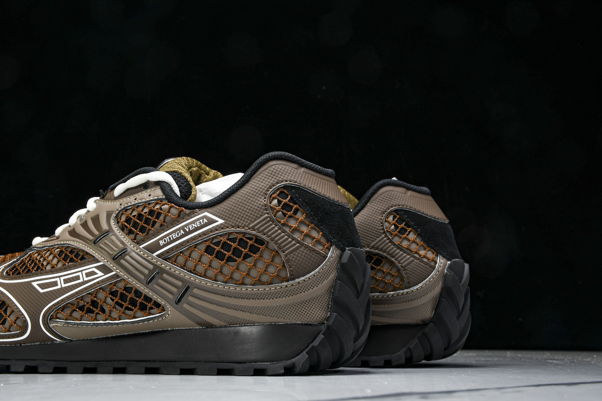 Bottega Veneta 葆蝶家男女士织物系带圆头运动鞋(2) #YZ00435 36 37.5 3