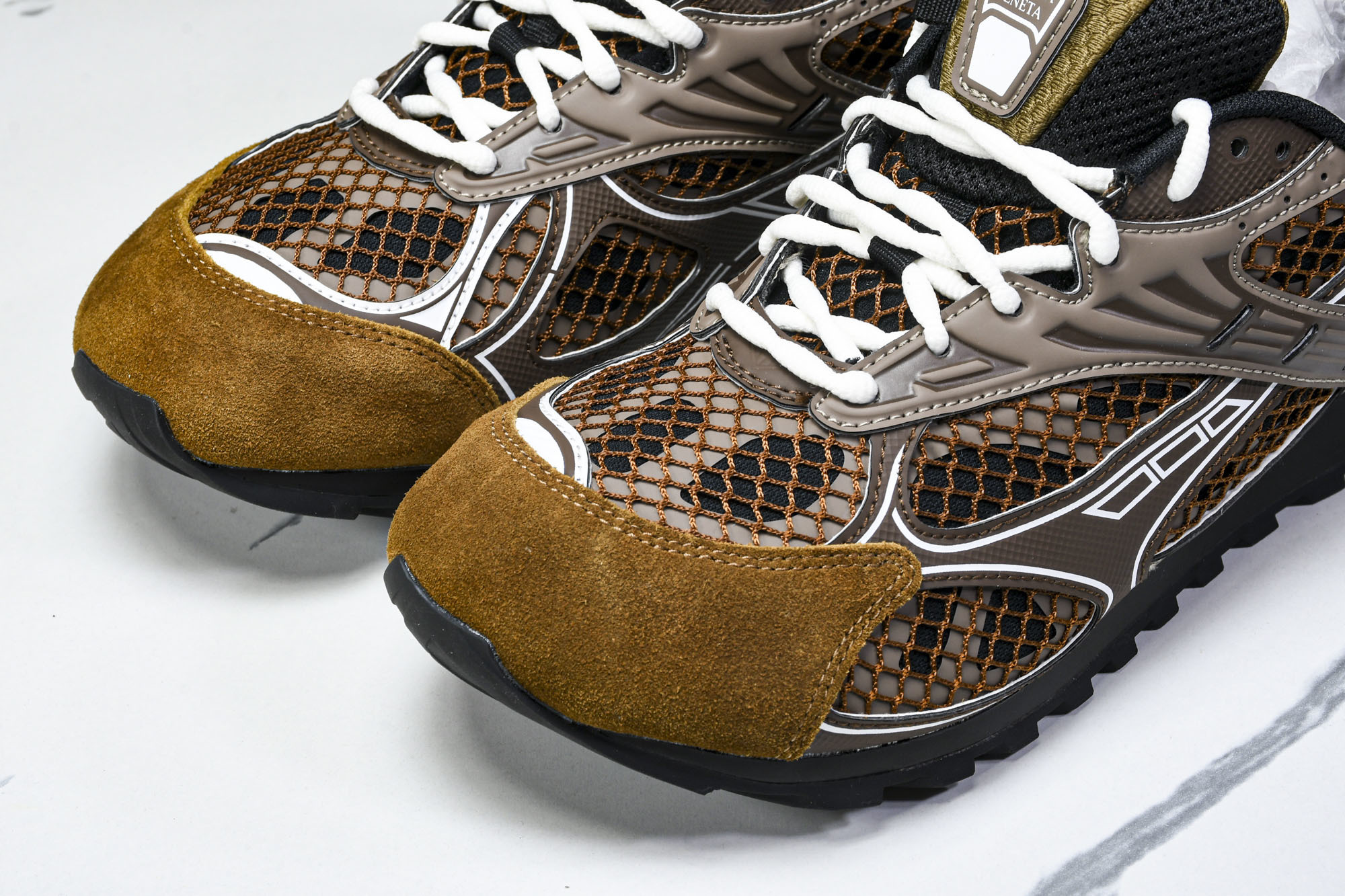 Bottega Veneta 葆蝶家男女士织物系带圆头运动鞋(2) #YZ00435 36 37.5 3