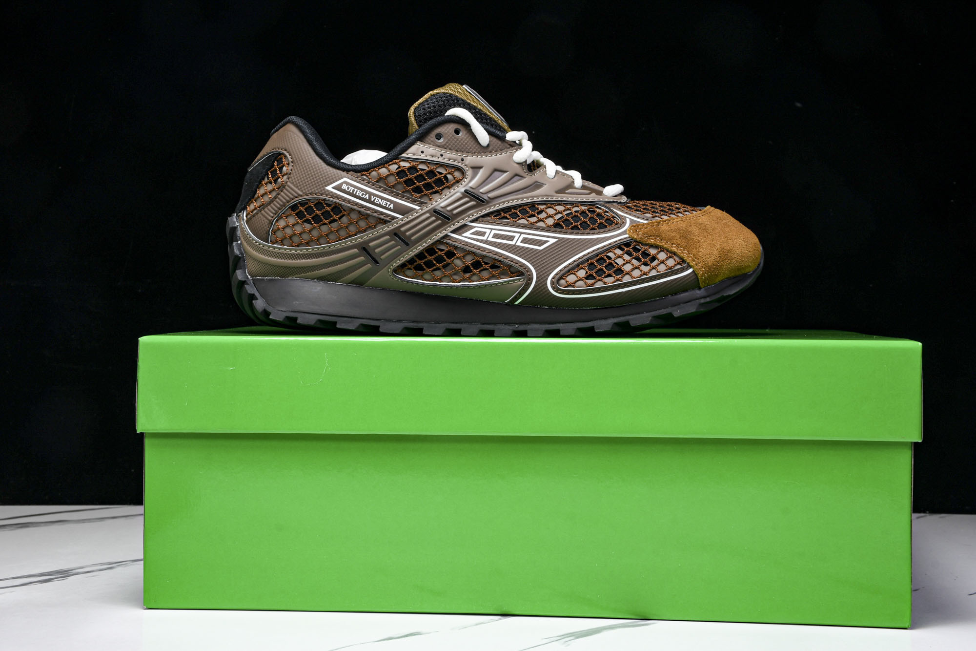Bottega Veneta 葆蝶家男女士织物系带圆头运动鞋(2) #YZ00435 36 37.5 3