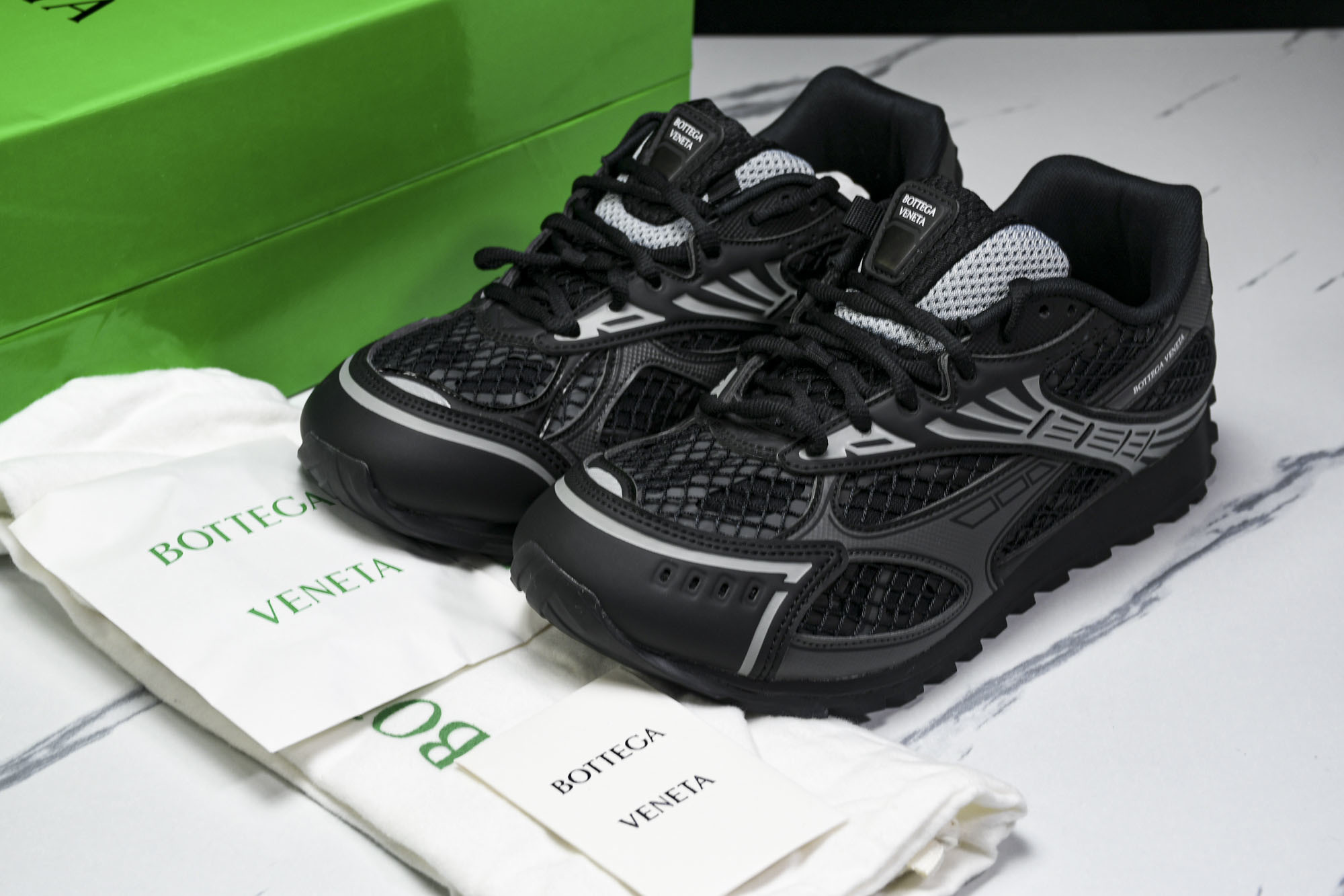 Bottega Veneta 葆蝶家男女士织物系带圆头运动鞋_CM_3(2) #YZ00435 36 3