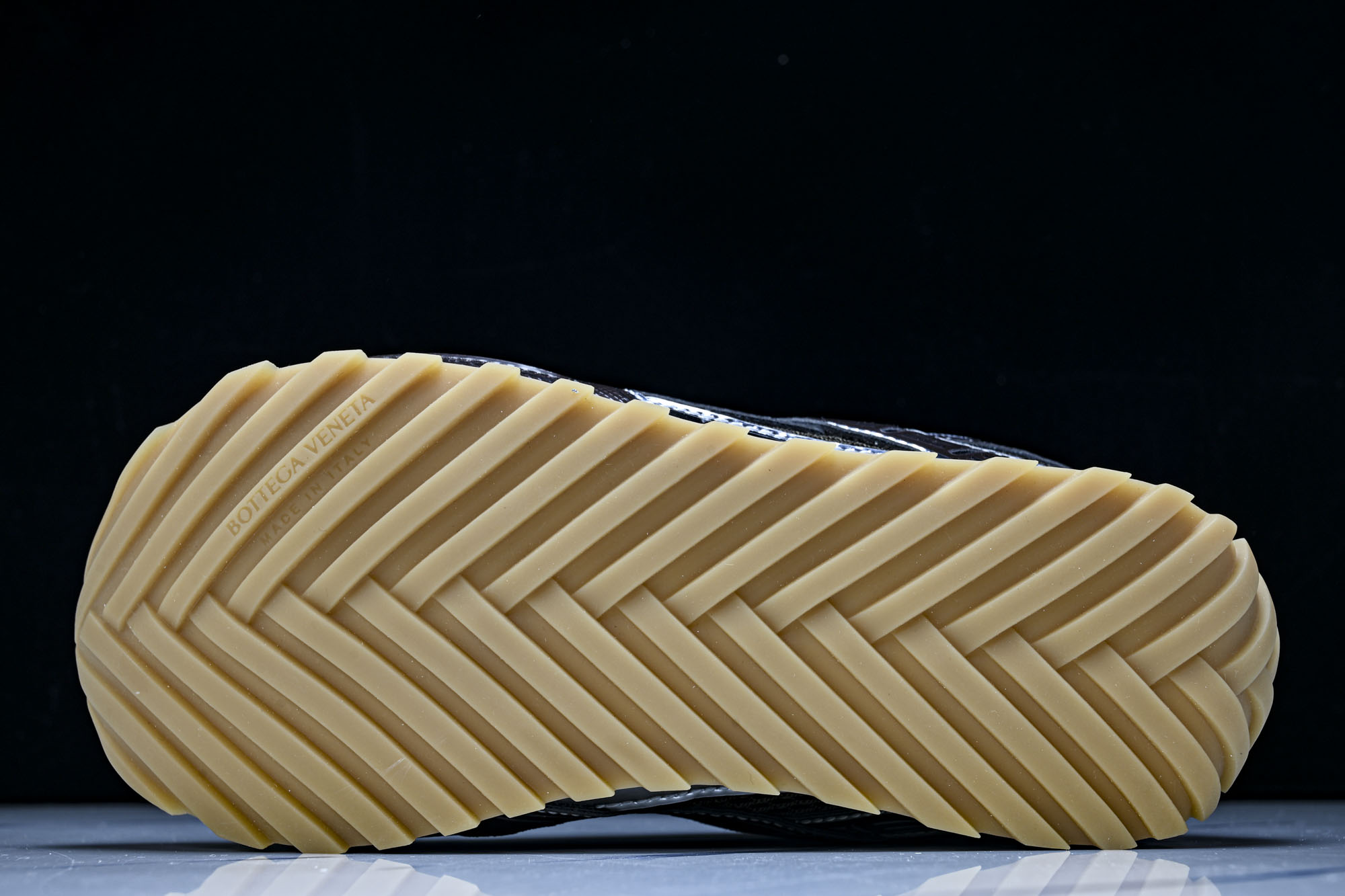 Bottega Veneta 葆蝶家男女士织物系带圆头运动鞋_CM_5 #YZ00435 36 37.5