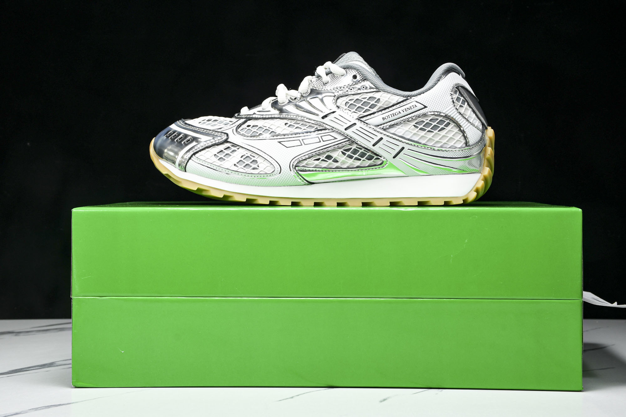 Bottega Veneta 葆蝶家男女士织物系带圆头运动鞋_CM_6 #YZ00435 36 37.5