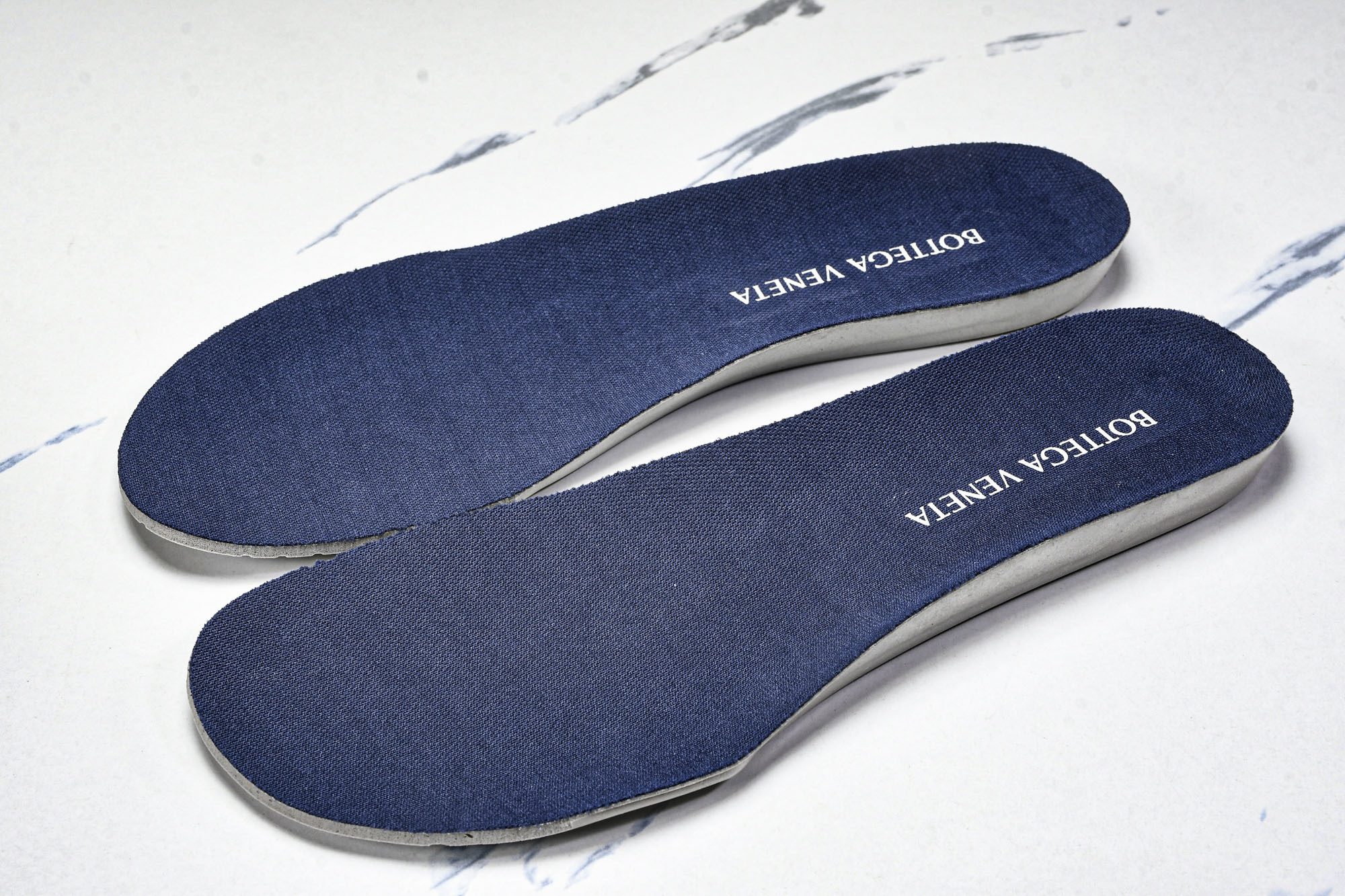 Bottega Veneta 葆蝶家男女士织物系带圆头运动鞋_CM_6(2) #YZ00435 36 3