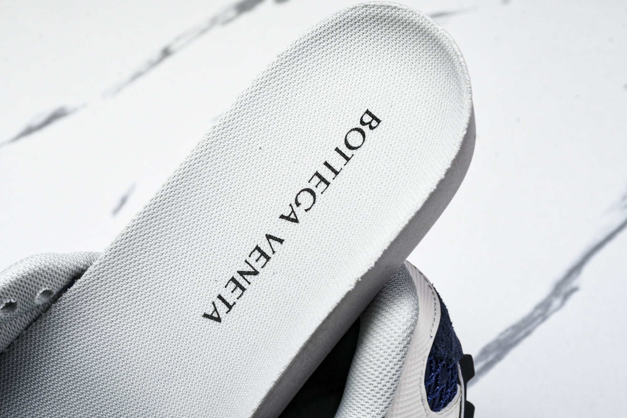 Bottega Veneta 葆蝶家男女士织物系带圆头运动鞋_CM_12 #YZ00435 36 37.