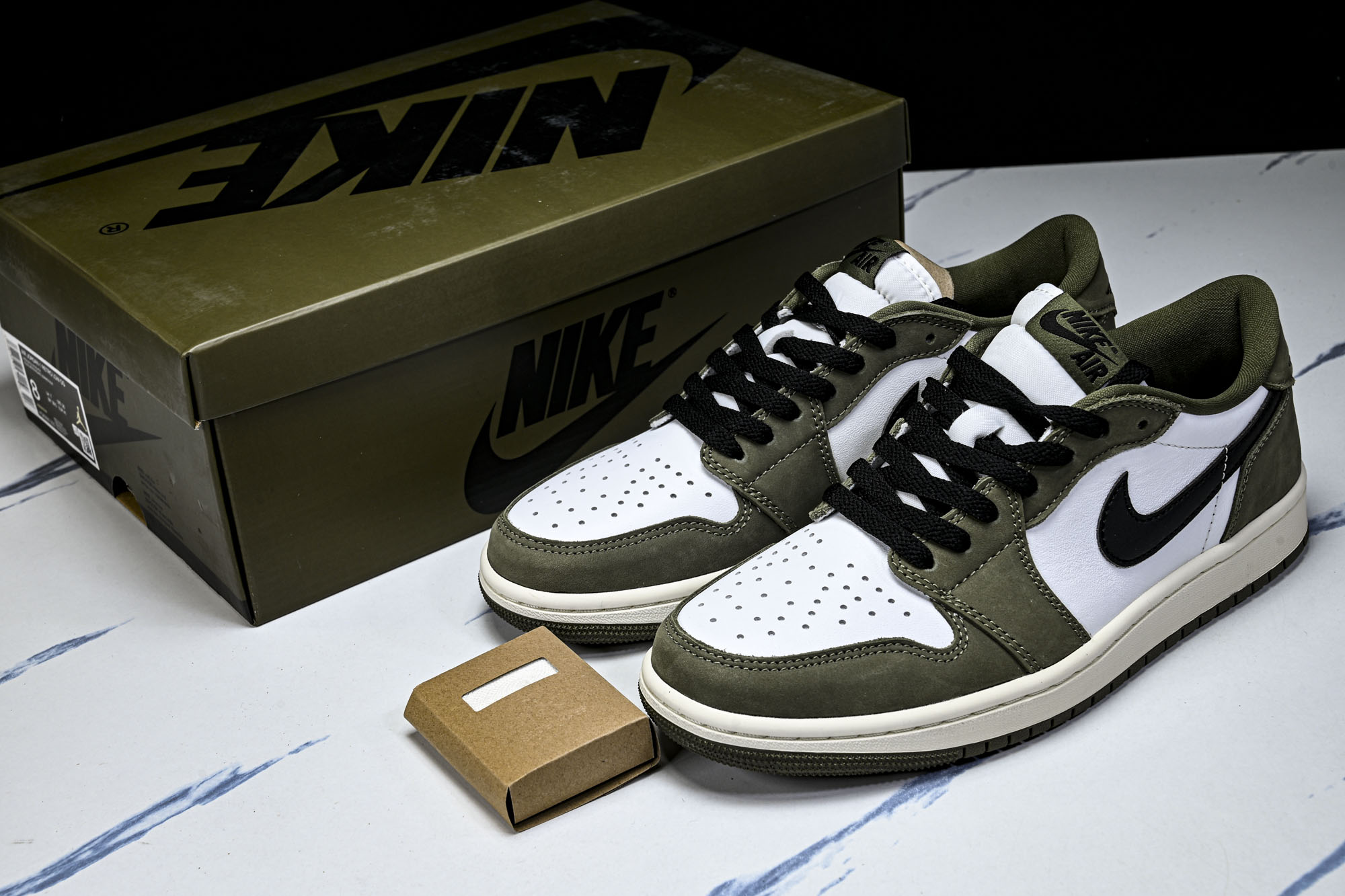 Air Jordan 1 Low OG  Medium Olive  AJ1 乔1联名款 橄榄绿 低帮复