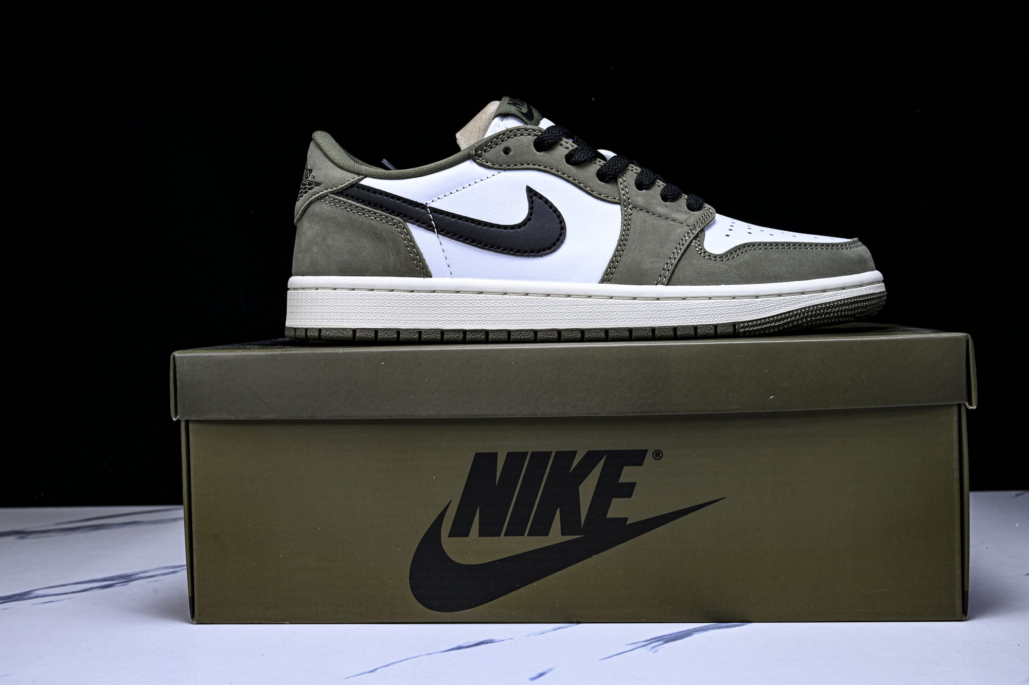 Air Jordan 1 Low OG  Medium Olive  AJ1 乔1联名款 橄榄绿 低帮复