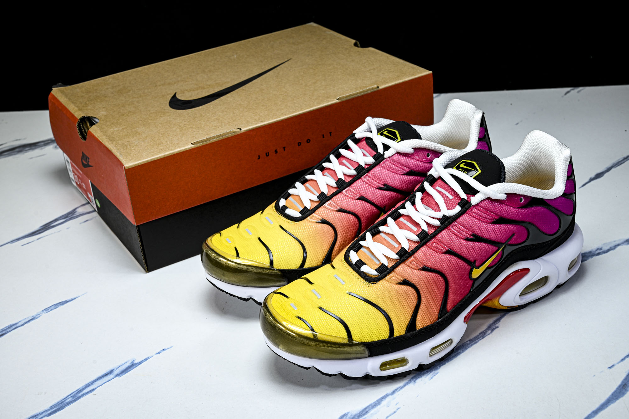 Nike 耐克Air Max Plus男士透气运动休闲鞋DX0755-600 #YZ039-3原版1:1