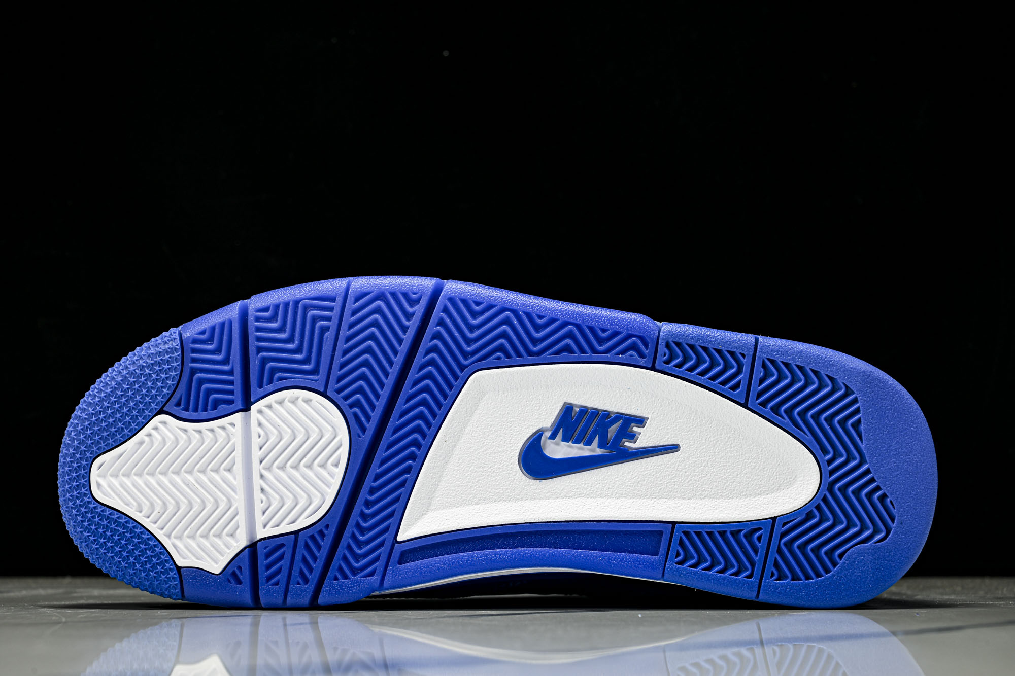 Nigel Sylvester x Air Jordan 4 Retro  Blue  AJ4 乔4 联