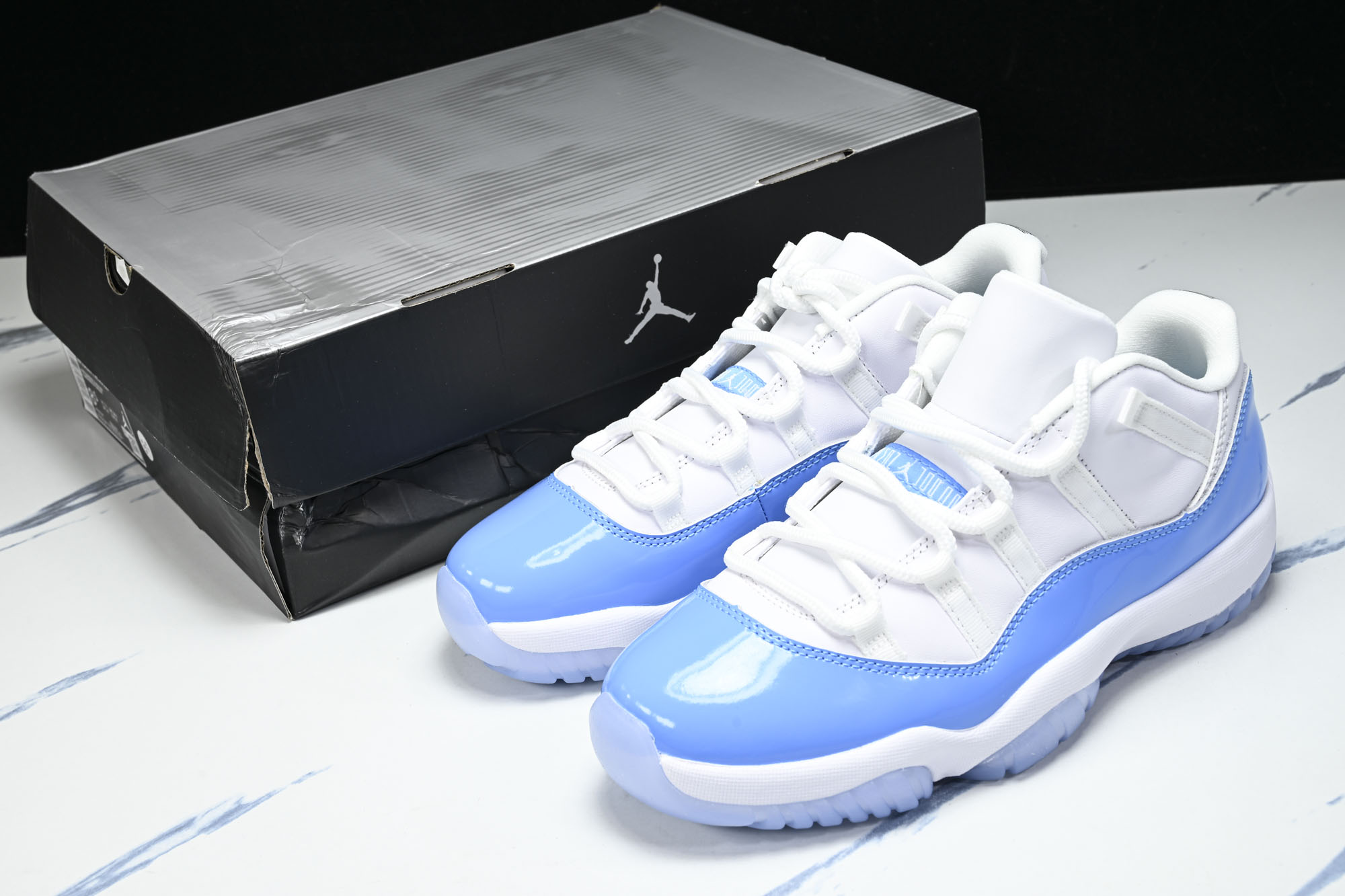 Air Jordan 11 Low  University Blue  AJ11 乔11大学蓝 FV51