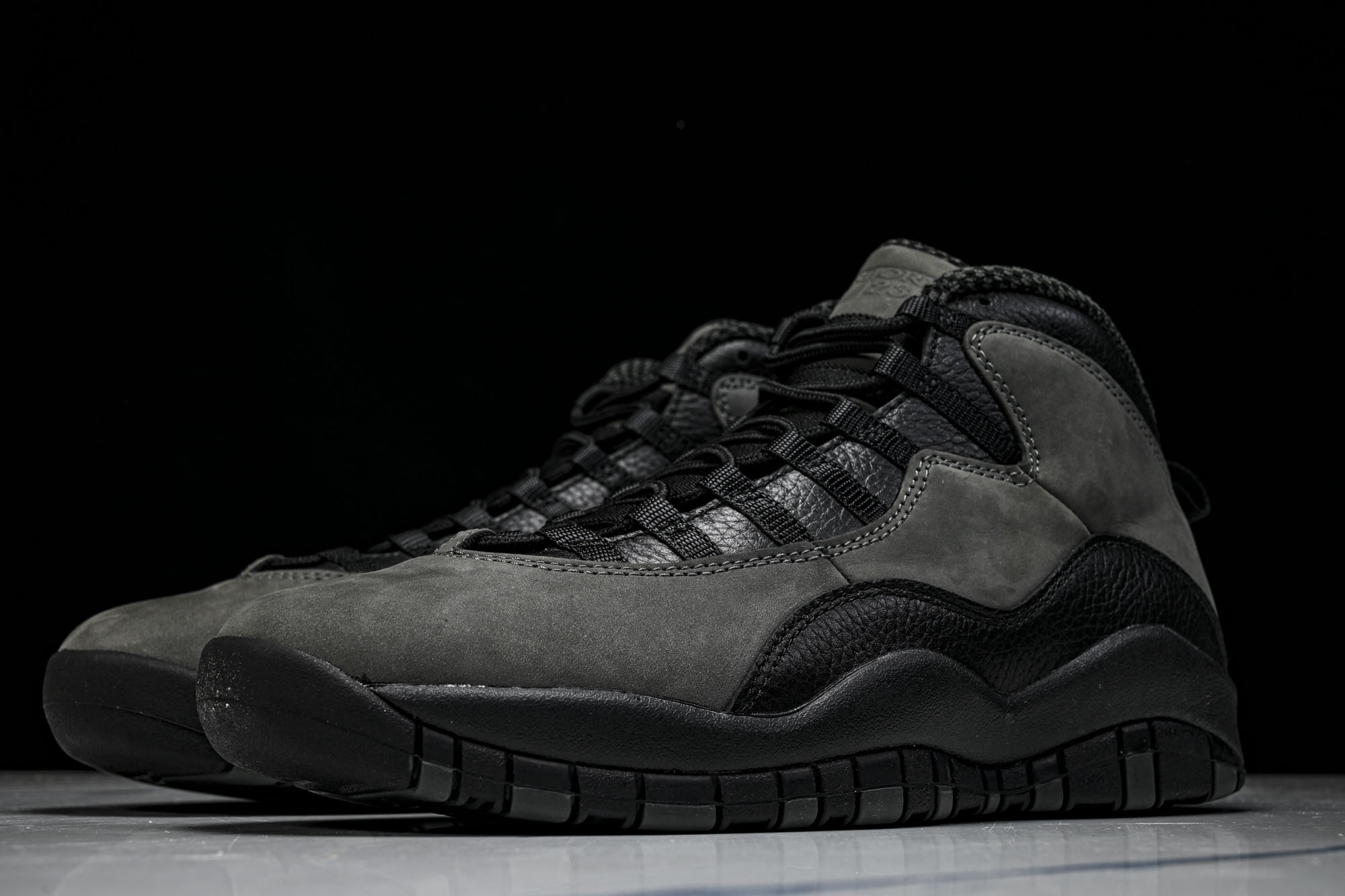 Air Jordan 10 Retro Light Steel AJ10 复古篮球鞋 碳灰黑红色 HJ6