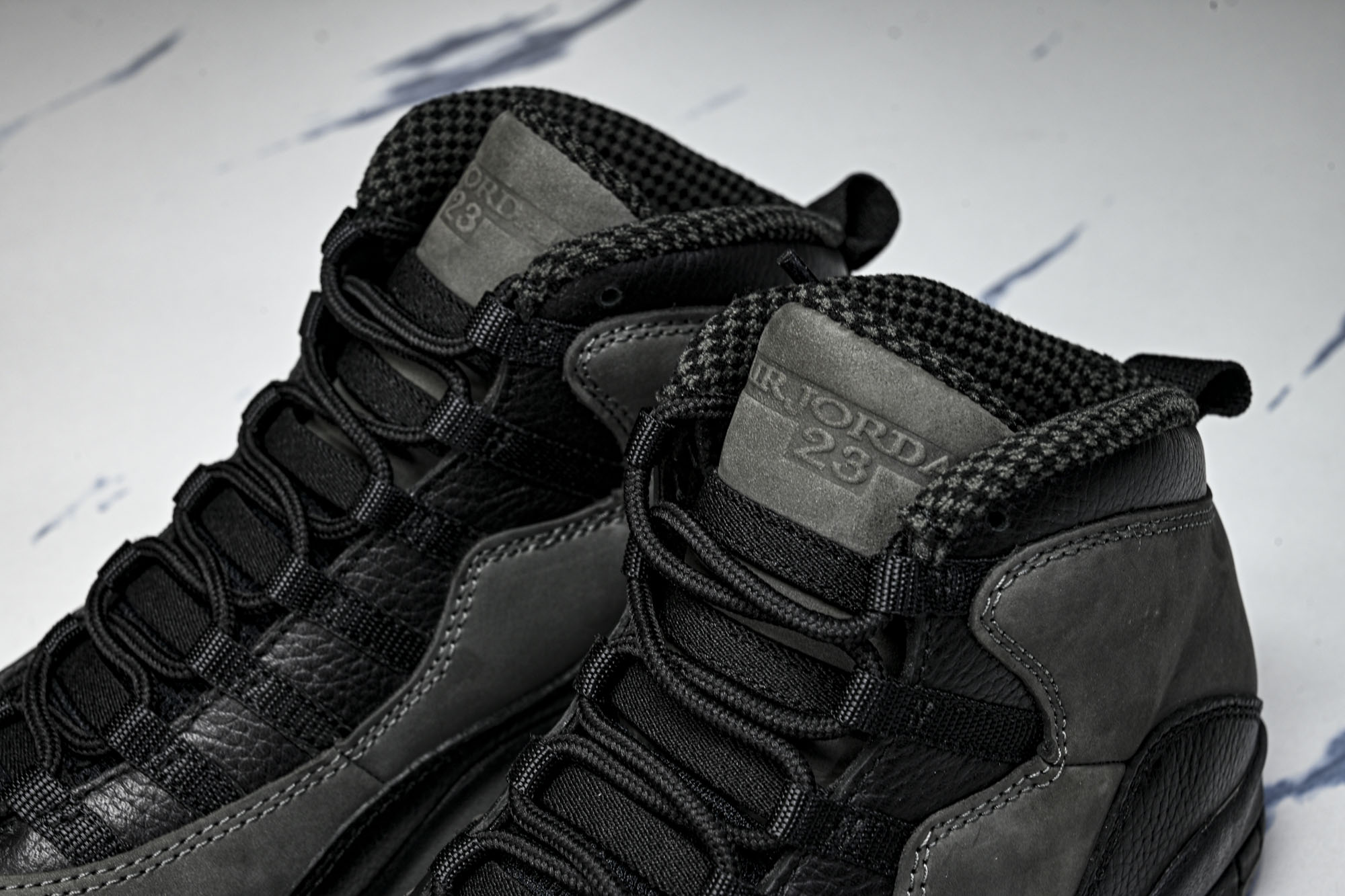 Air Jordan 10 Retro Light Steel AJ10 复古篮球鞋 碳灰黑红色 HJ6