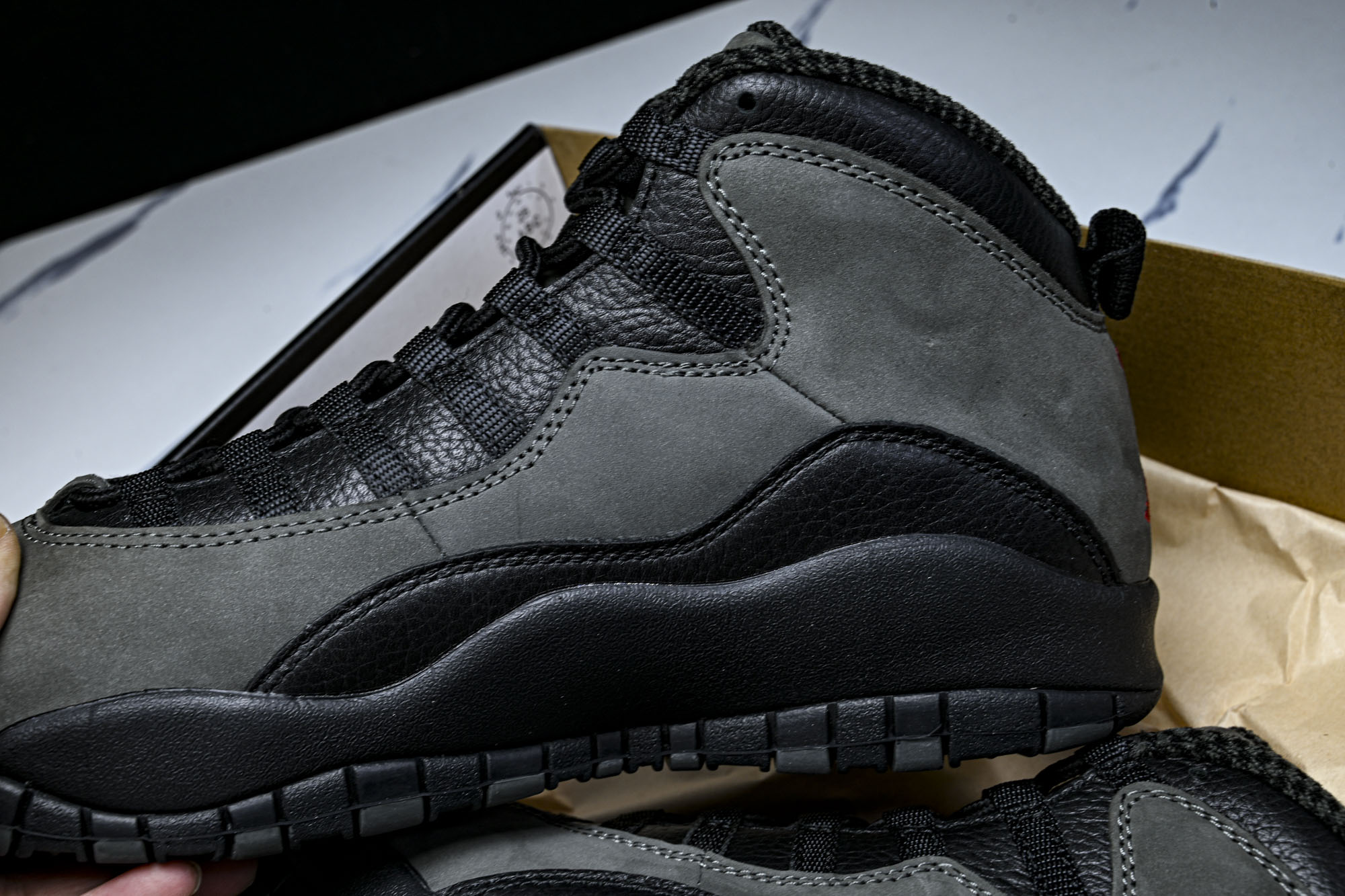 Air Jordan 10 Retro Light Steel AJ10 复古篮球鞋 碳灰黑红色 HJ6