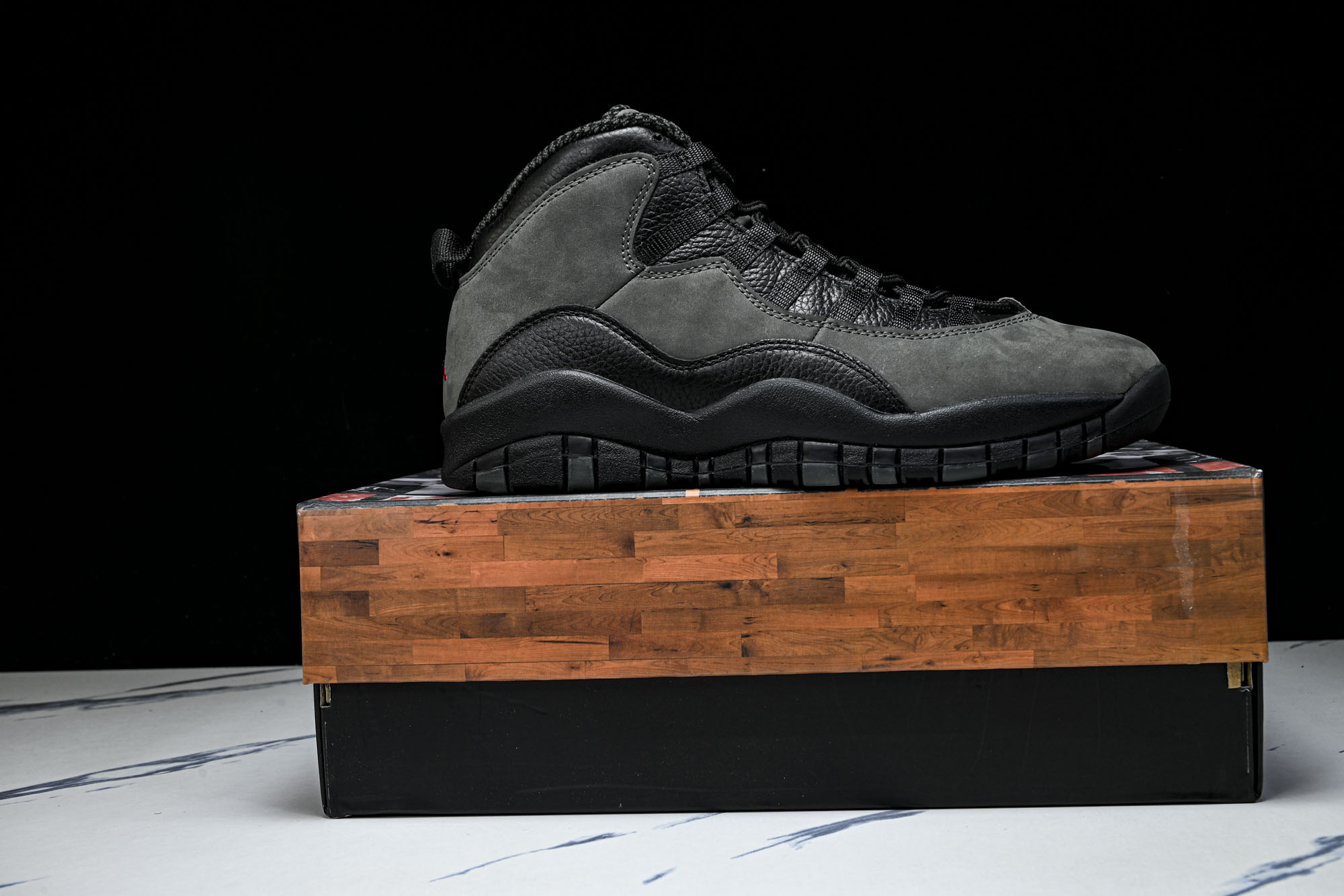Air Jordan 10 Retro Light Steel AJ10 复古篮球鞋 碳灰黑红色 HJ6