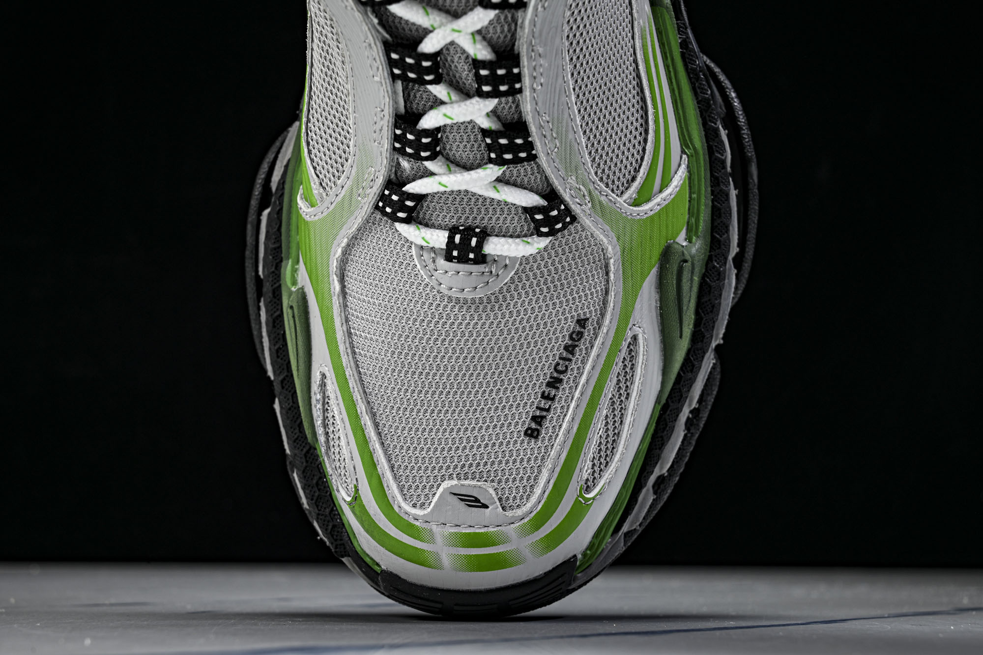 Balenciaga Triple S 2 Gradient Mesh 官方同步 巴黎世家 二十四代潮流