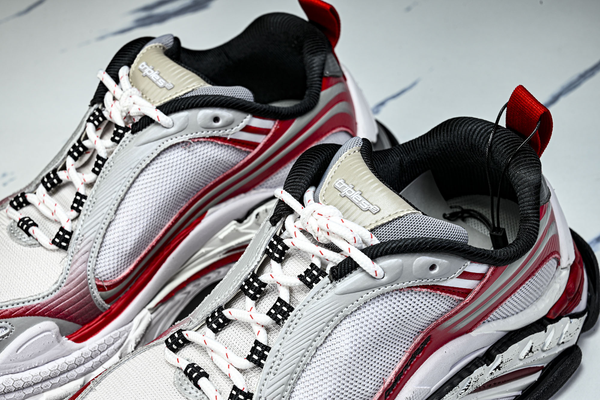 Balenciaga Triple S 2 官方同步 巴黎世家 二十四代潮流跑鞋 WTRS21169 #