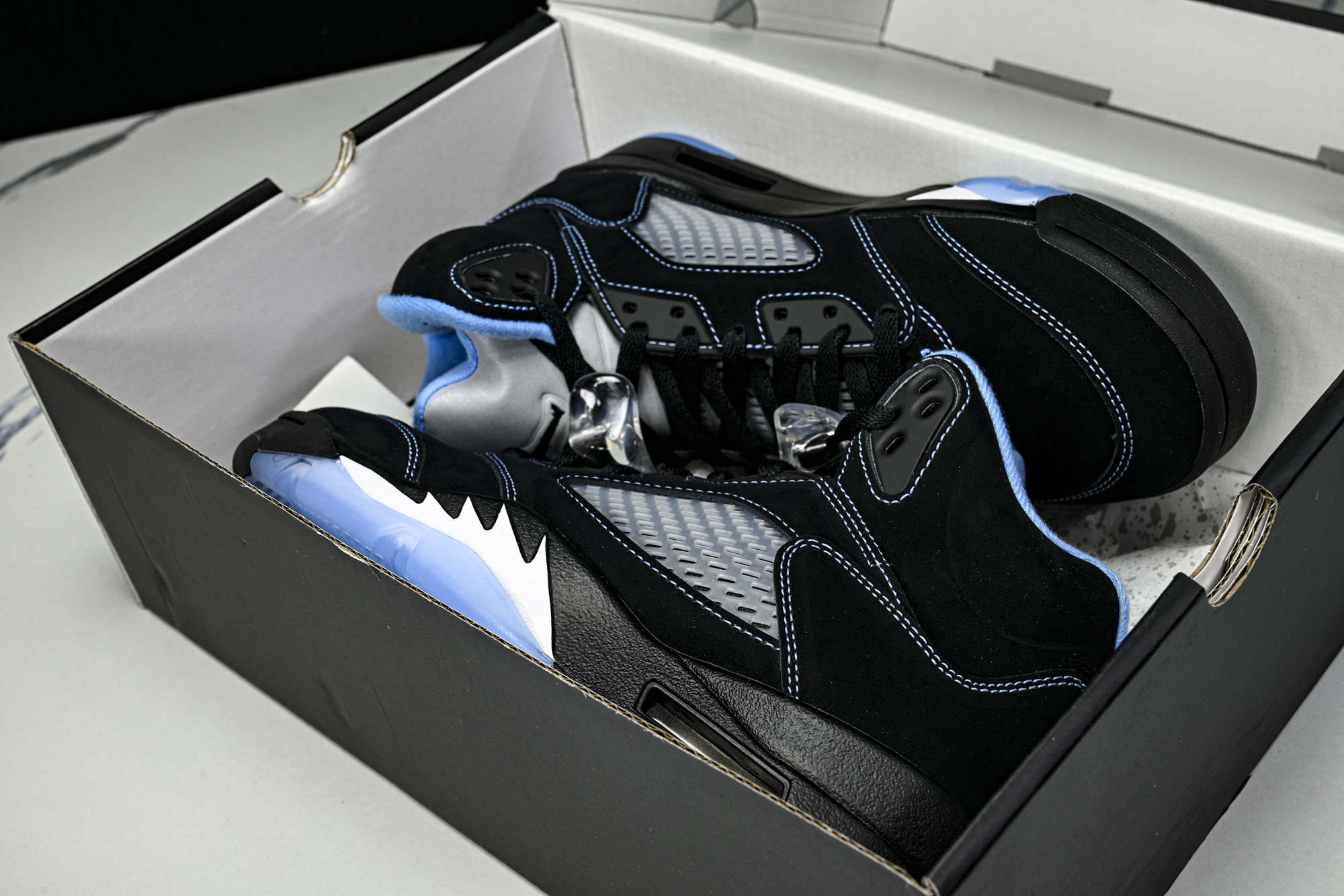 Air Jordan 5 Retro  Black University Blue  AJ5 乔5大学蓝