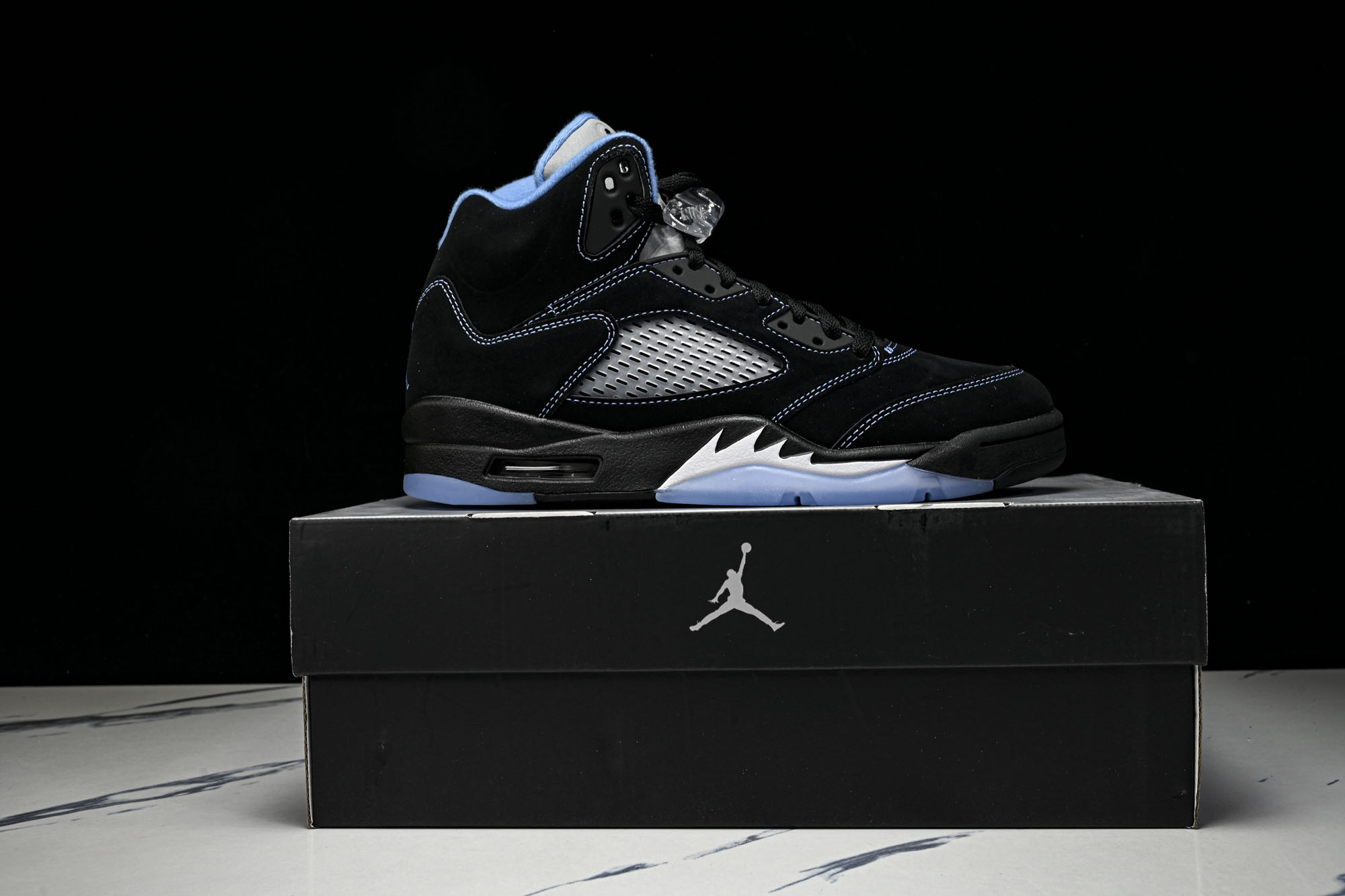 Air Jordan 5 Retro  Black University Blue  AJ5 乔5大学蓝